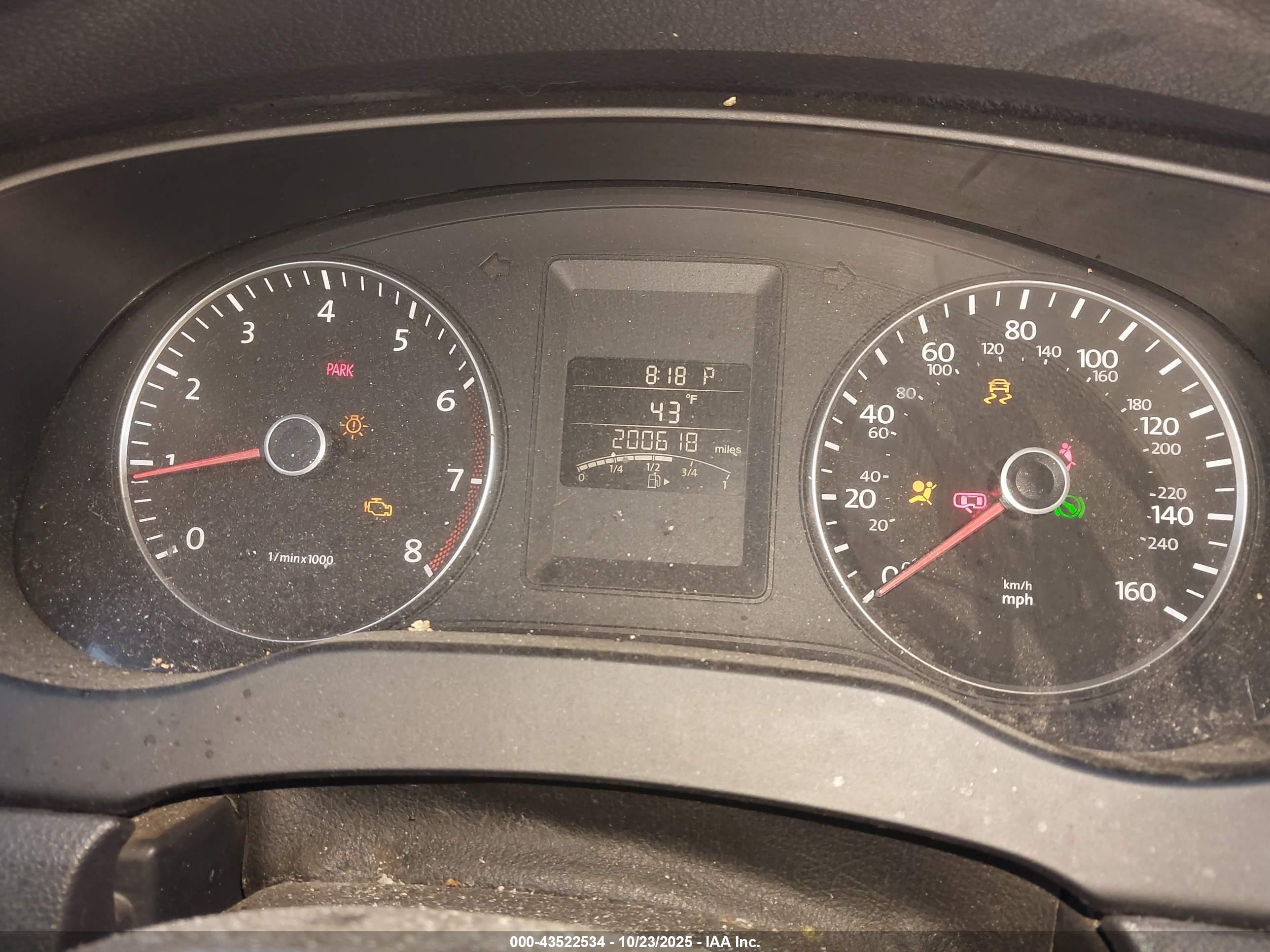 VOLKSWAGEN JETTA image 7