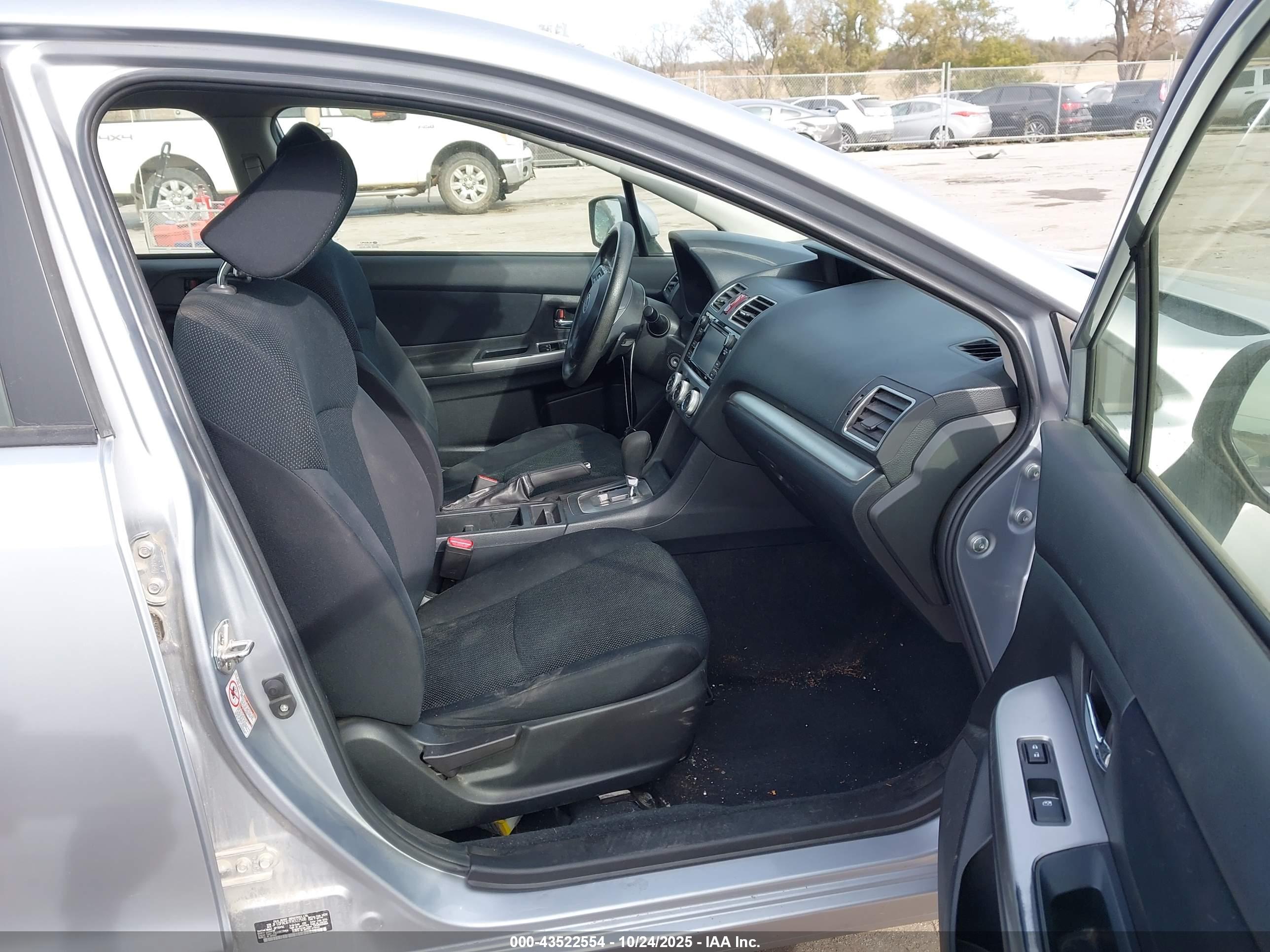 SUBARU IMPREZA image 5