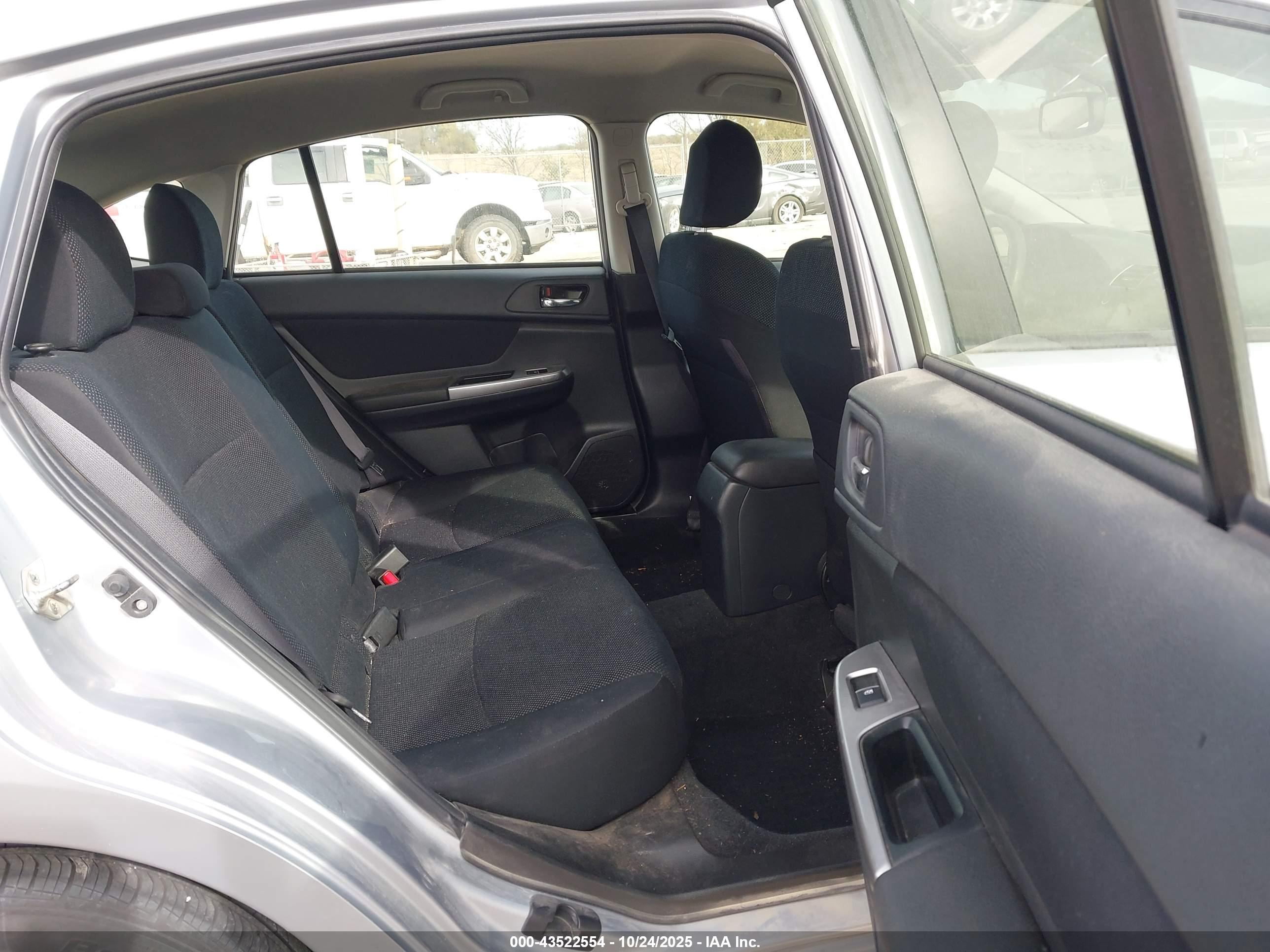 SUBARU IMPREZA image 8