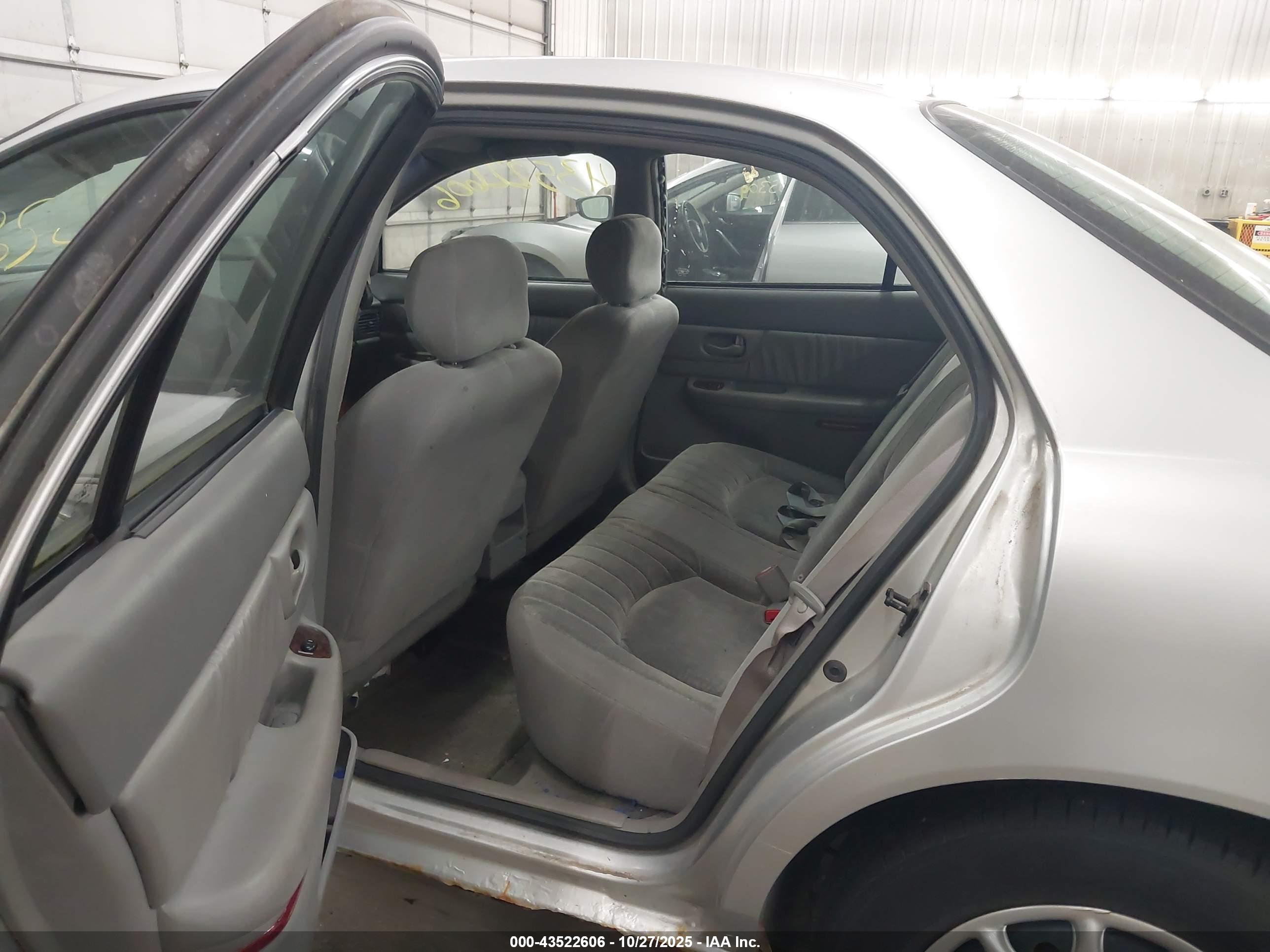 BUICK CENTURY image 8