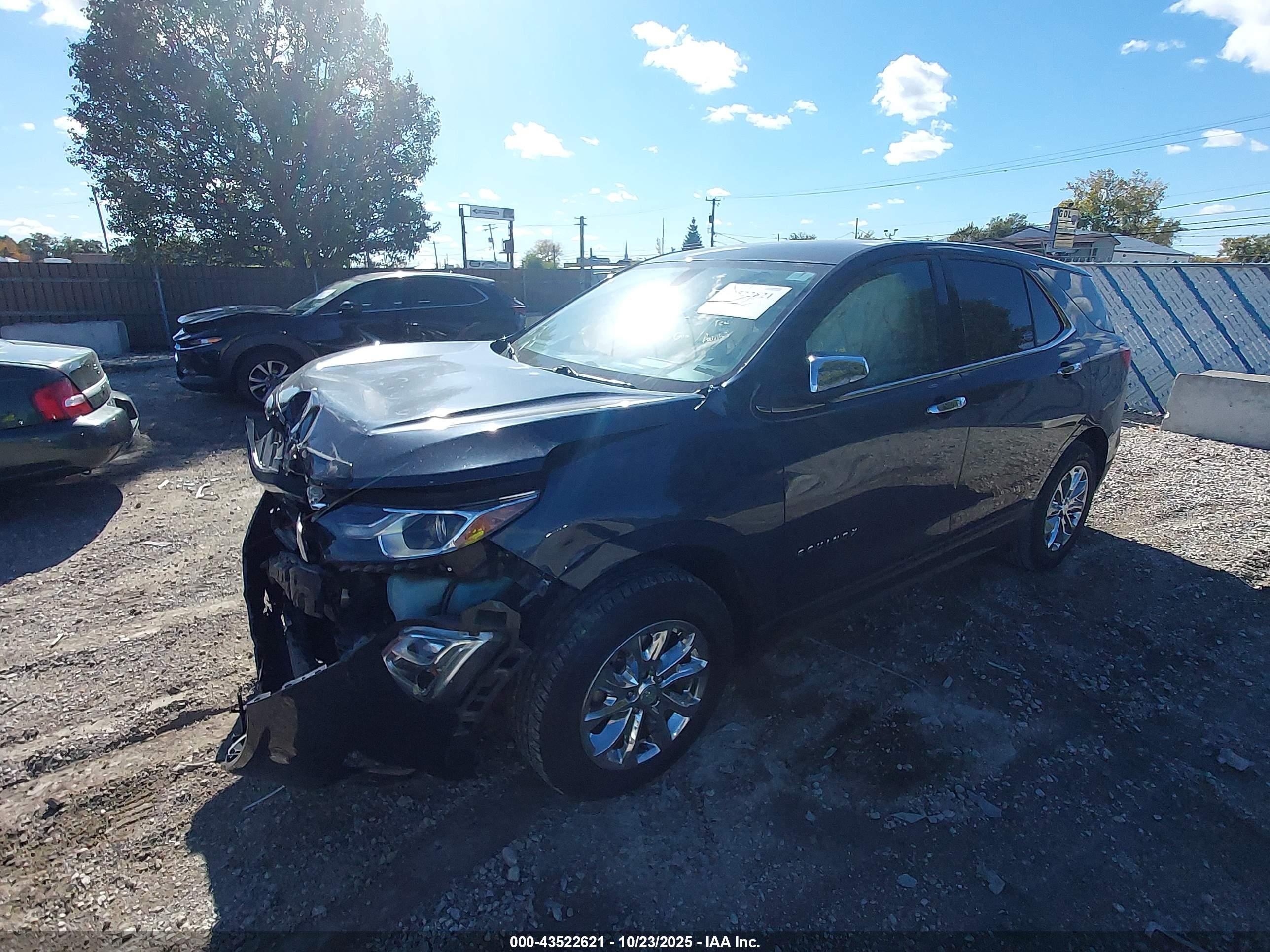 CHEVROLET EQUINOX image 2