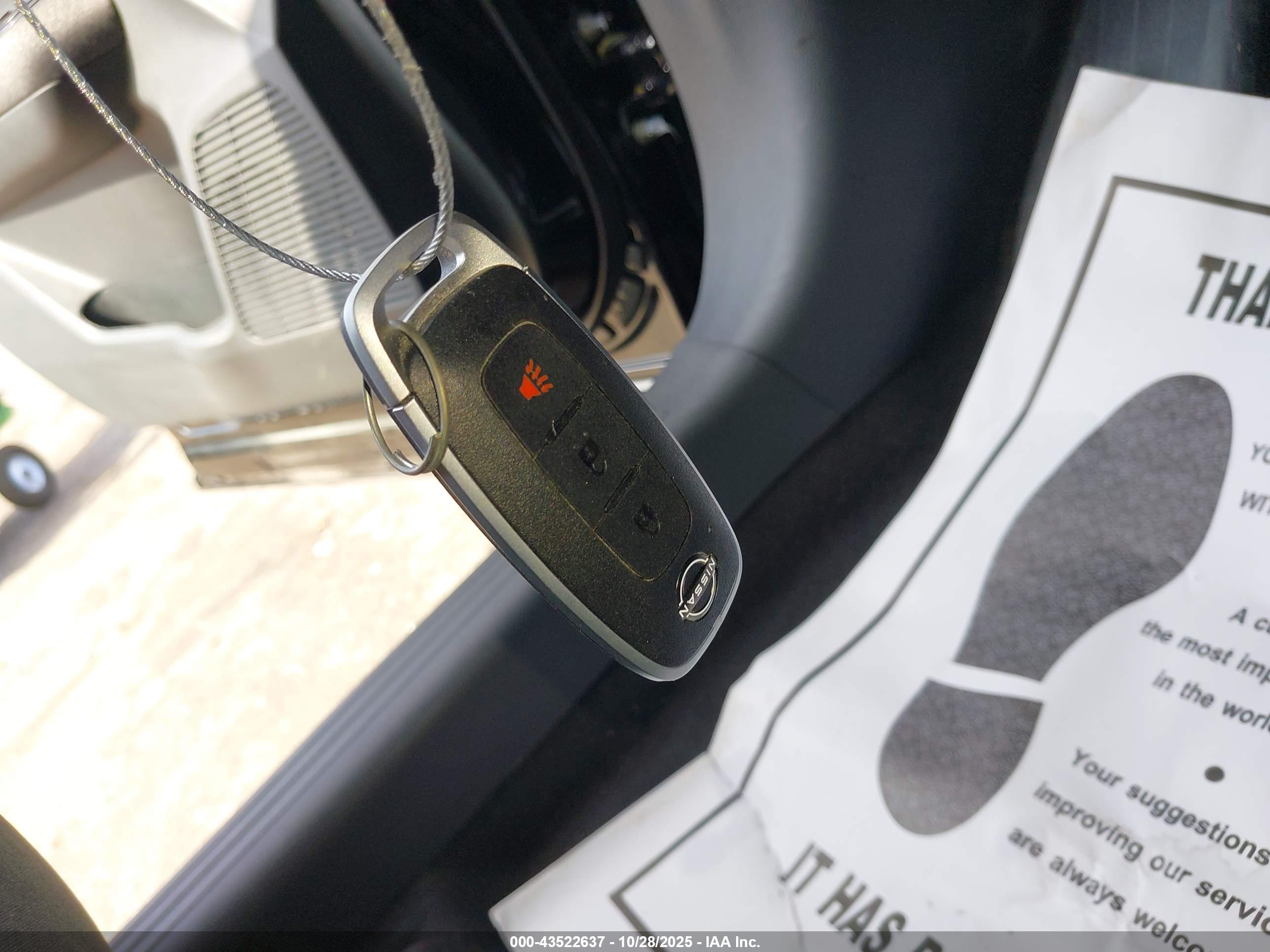 NISSAN KICKS image 11