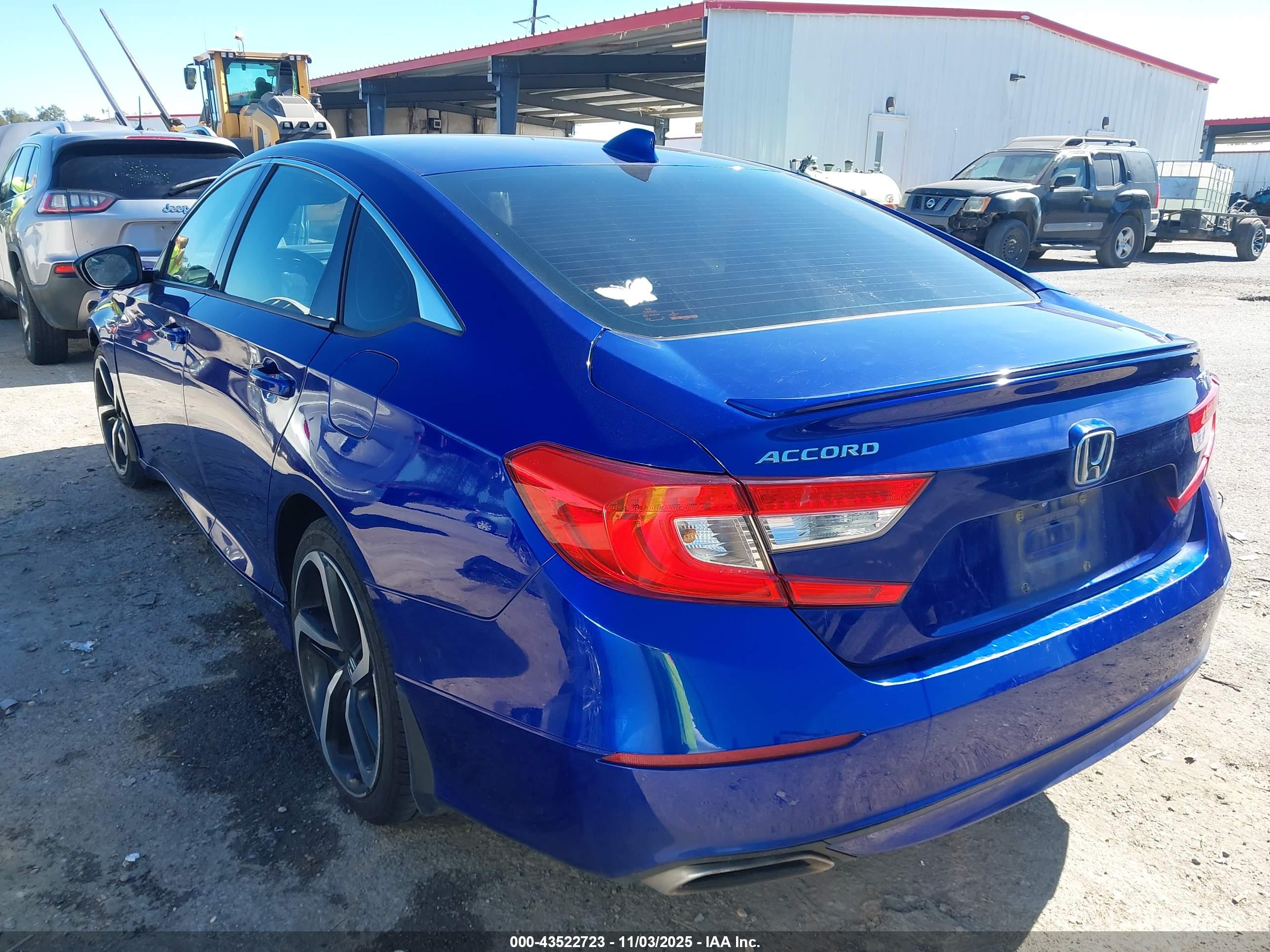 HONDA ACCORD image 3