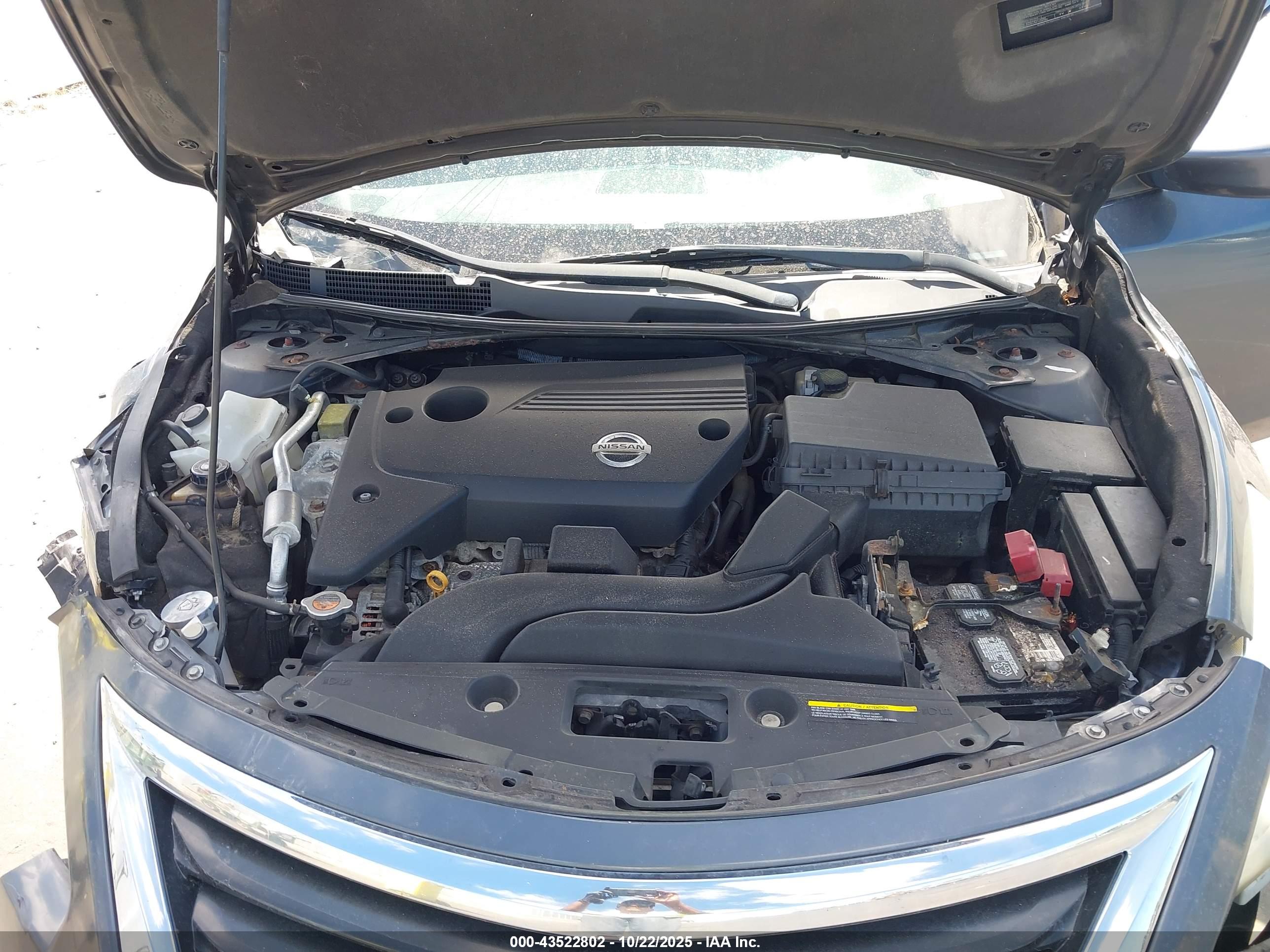 NISSAN ALTIMA image 10
