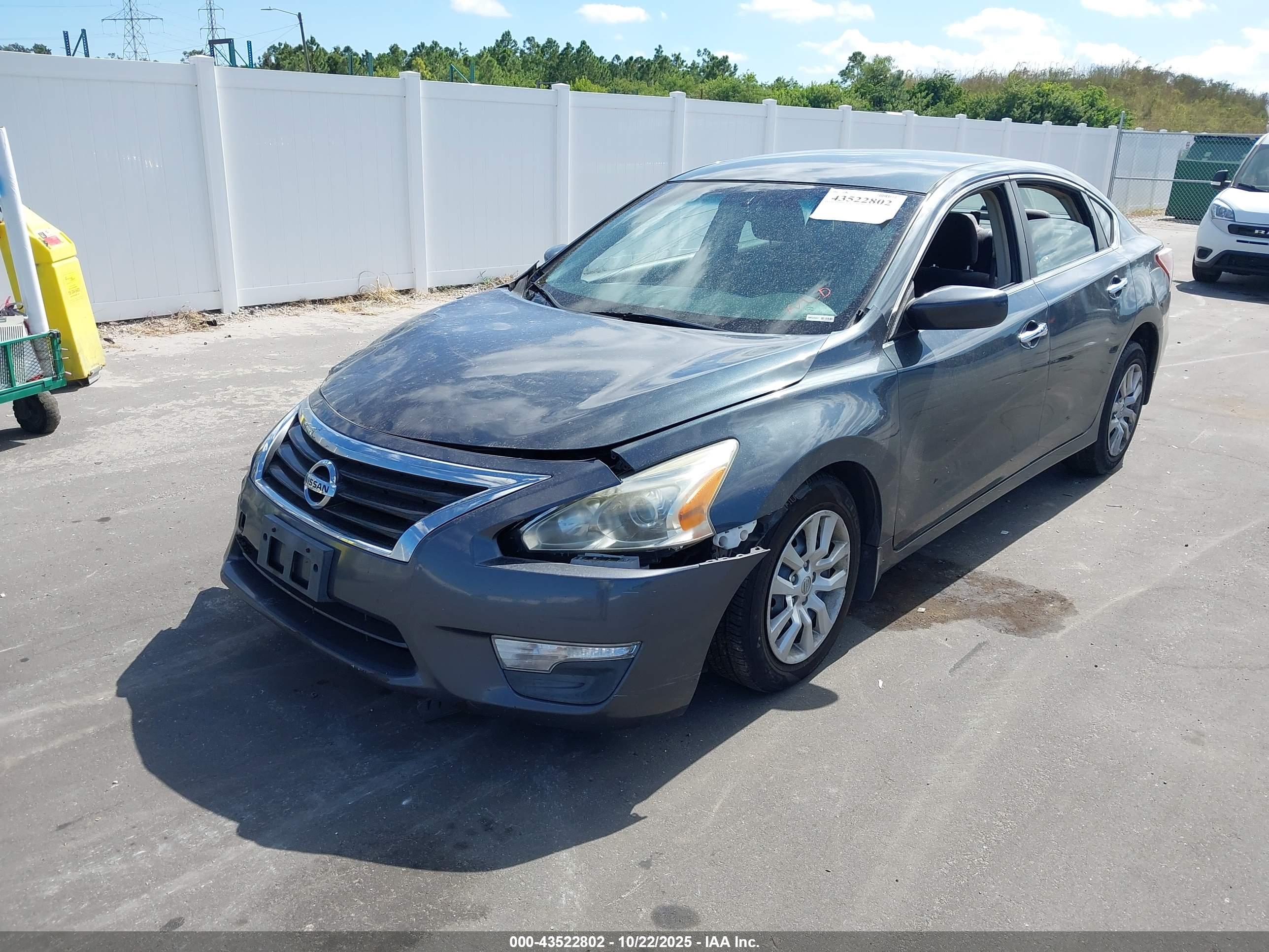 NISSAN ALTIMA image 2