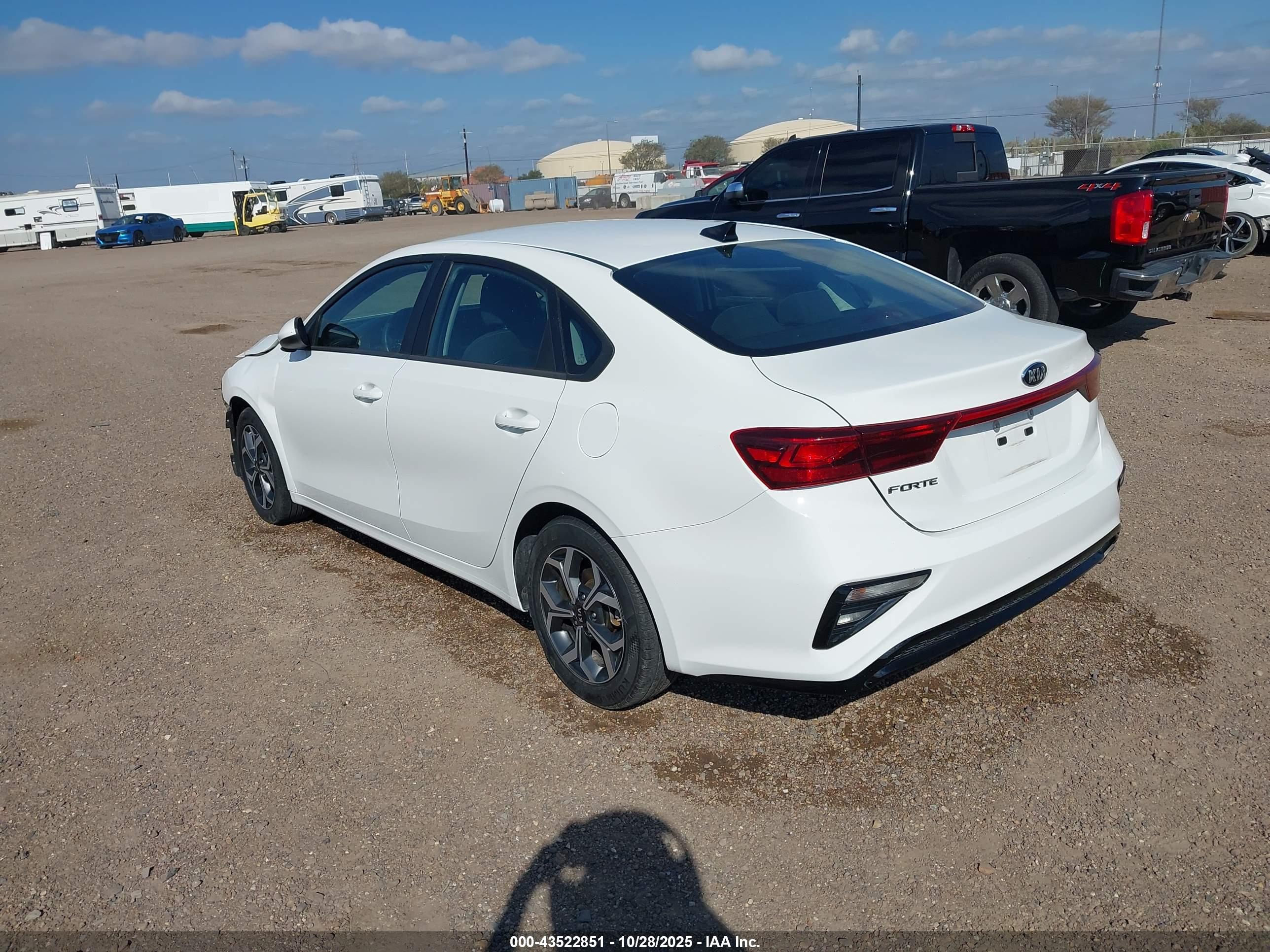 KIA FORTE image 3