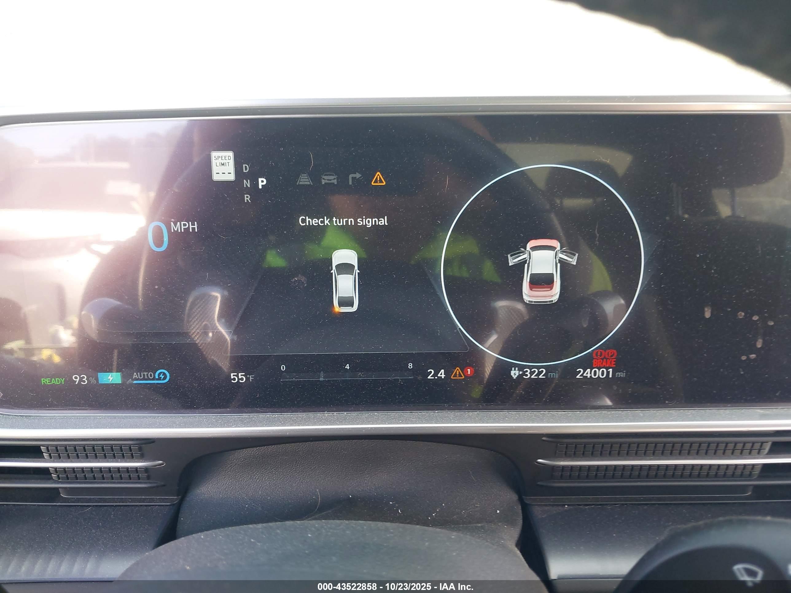 HYUNDAI IONIQ image 7