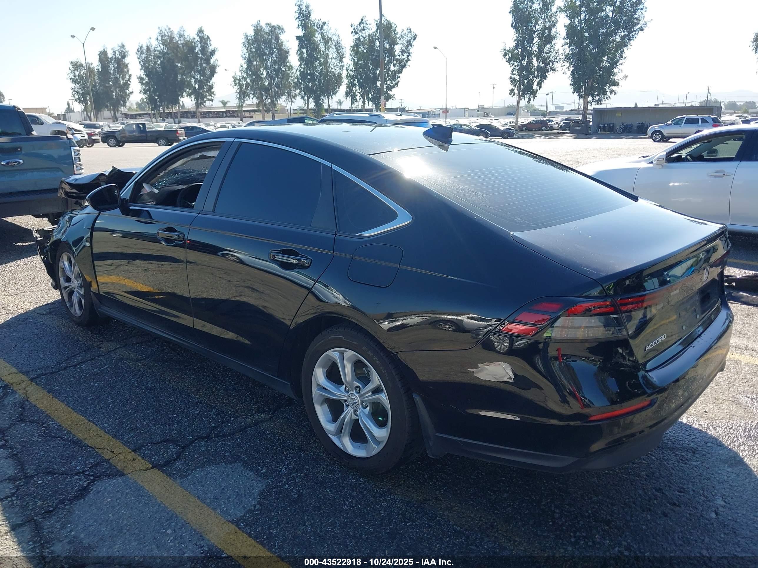 HONDA ACCORD image 3