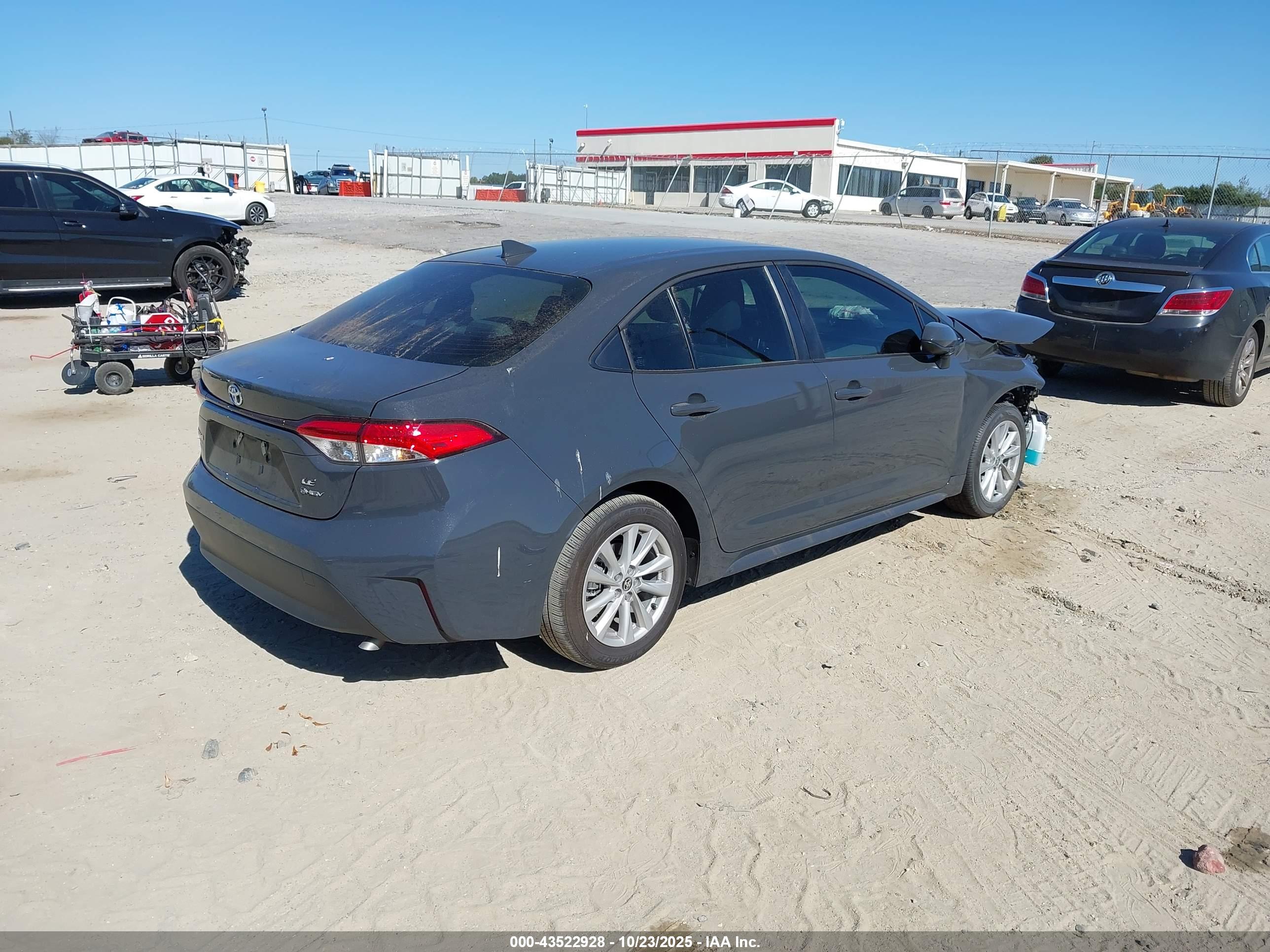 TOYOTA COROLLA image 4