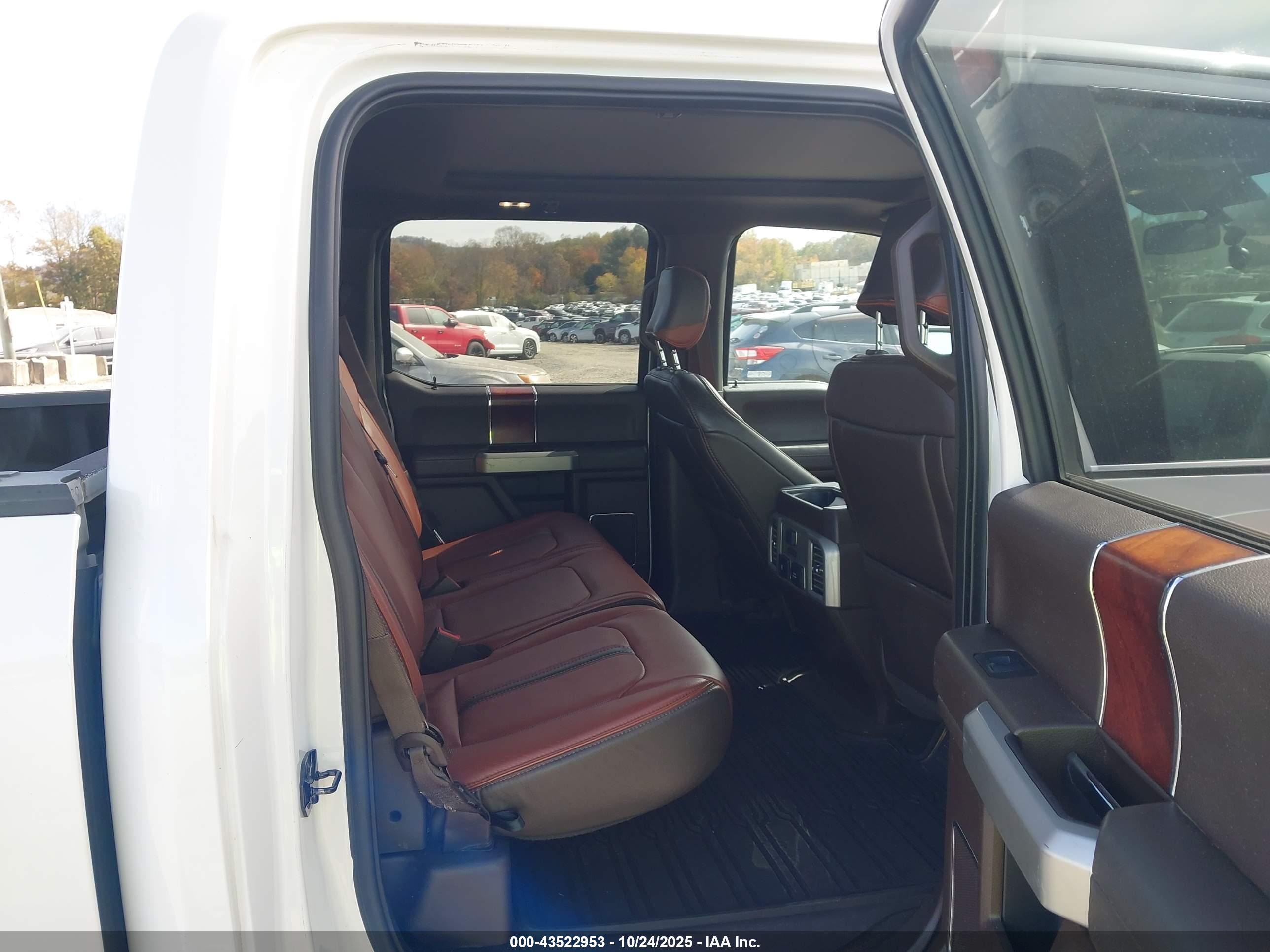 FORD F-150 image 8