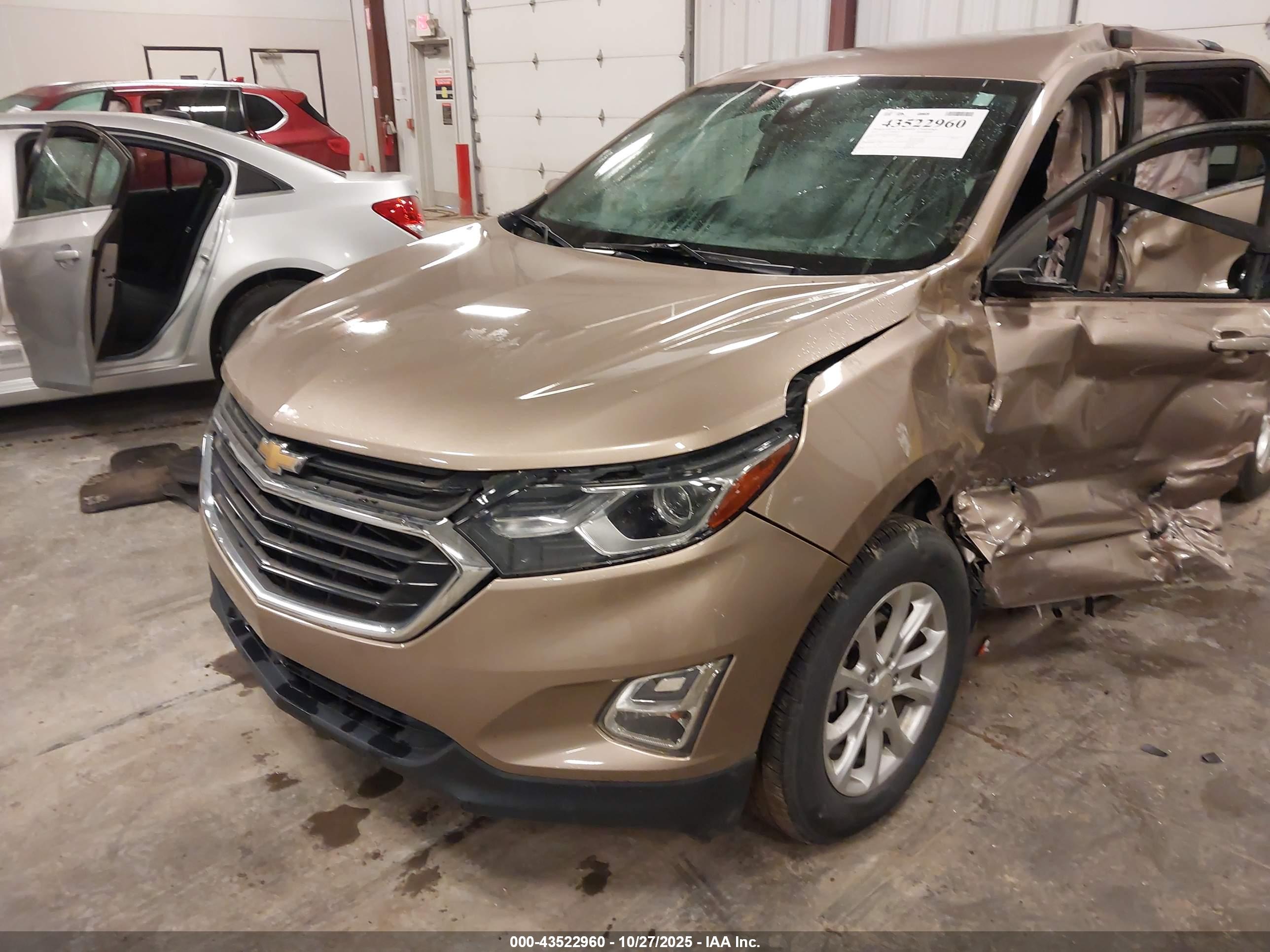 CHEVROLET EQUINOX image 6