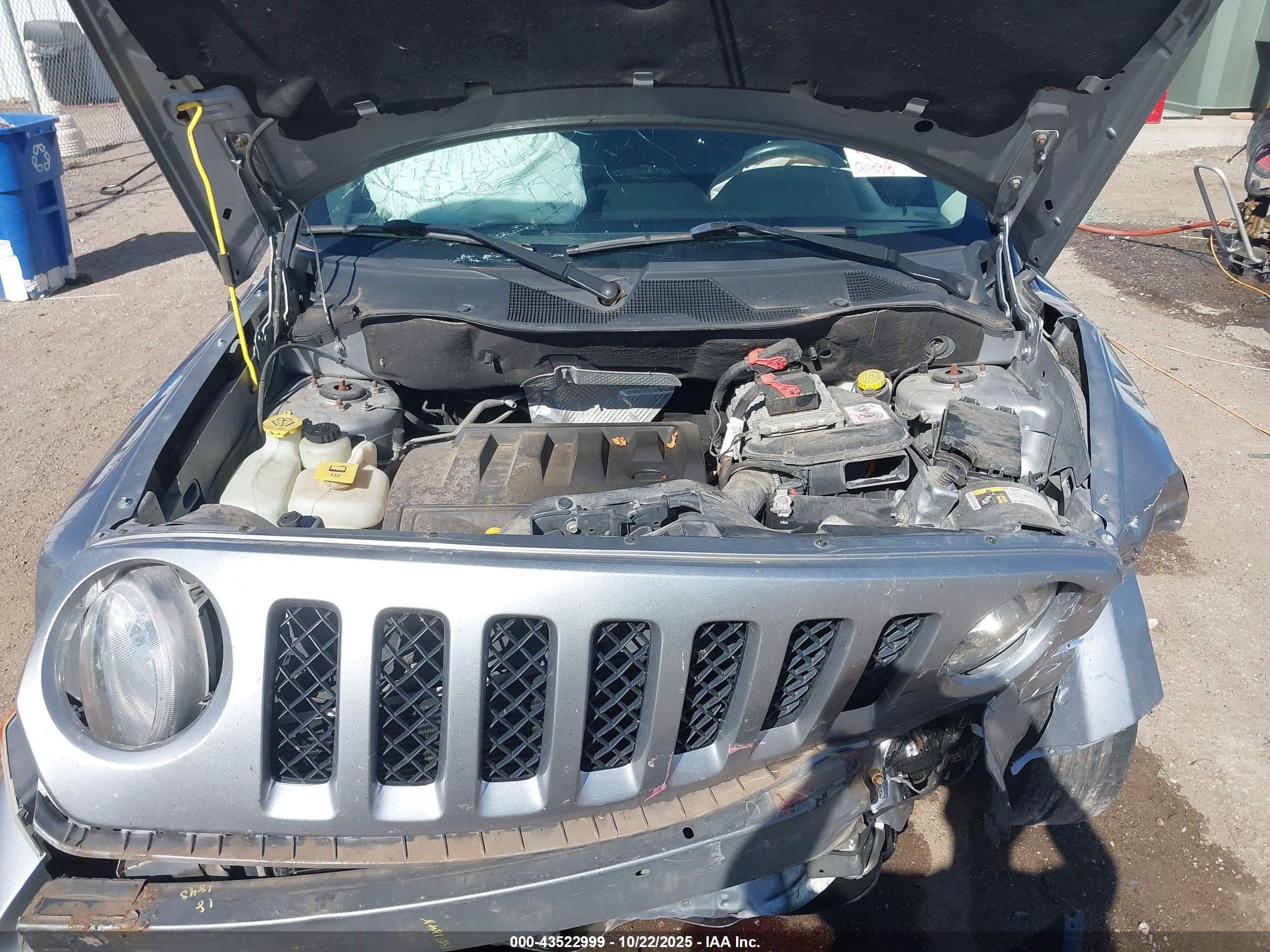 JEEP PATRIOT image 10