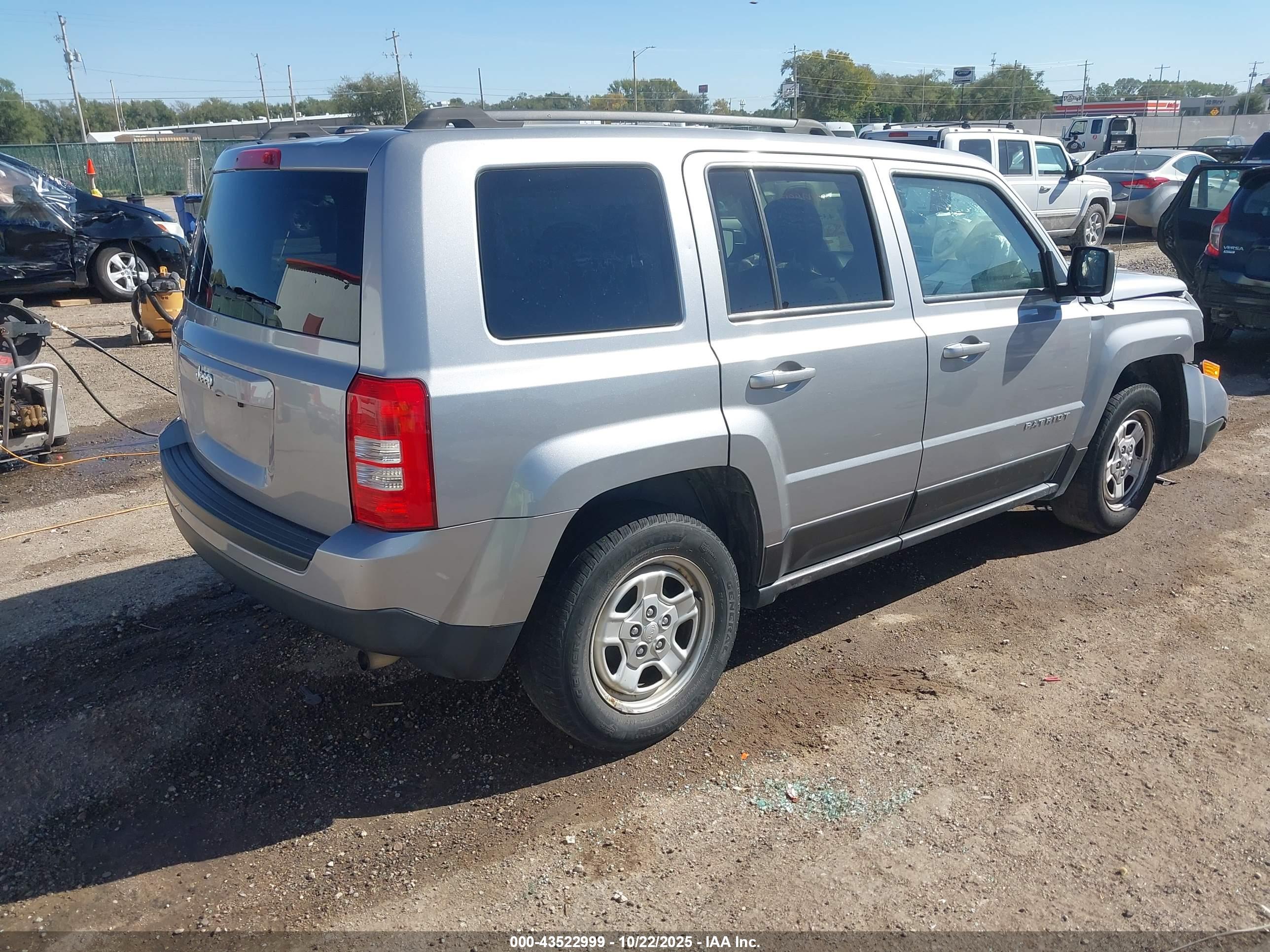 JEEP PATRIOT image 4