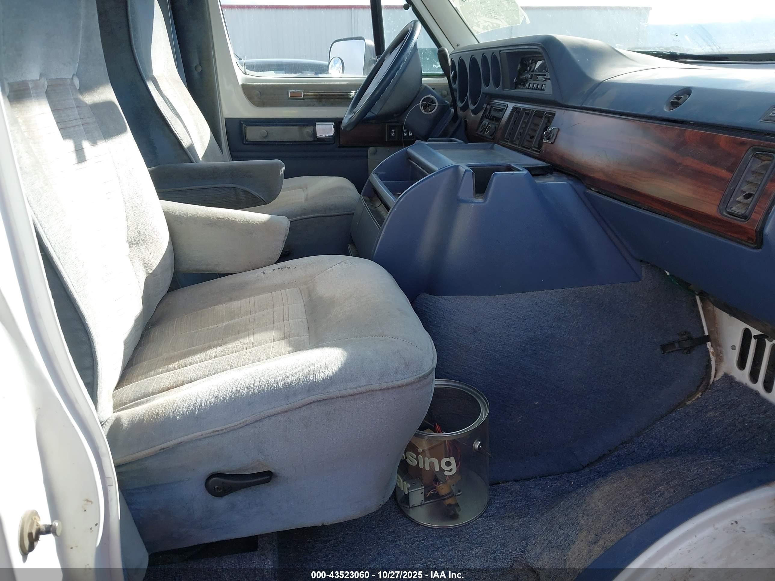 DODGE RAM image 5