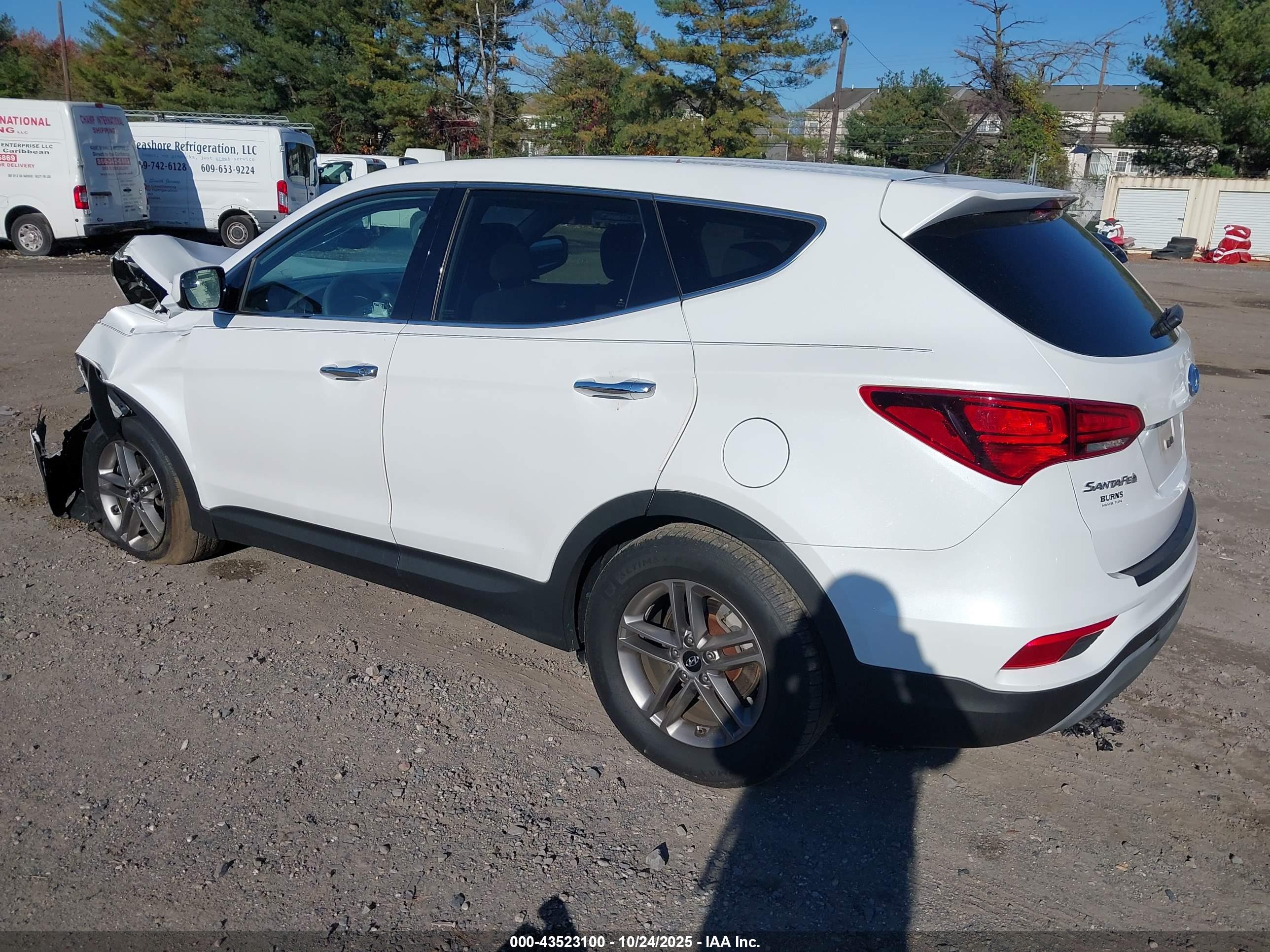 HYUNDAI SANTA image 3
