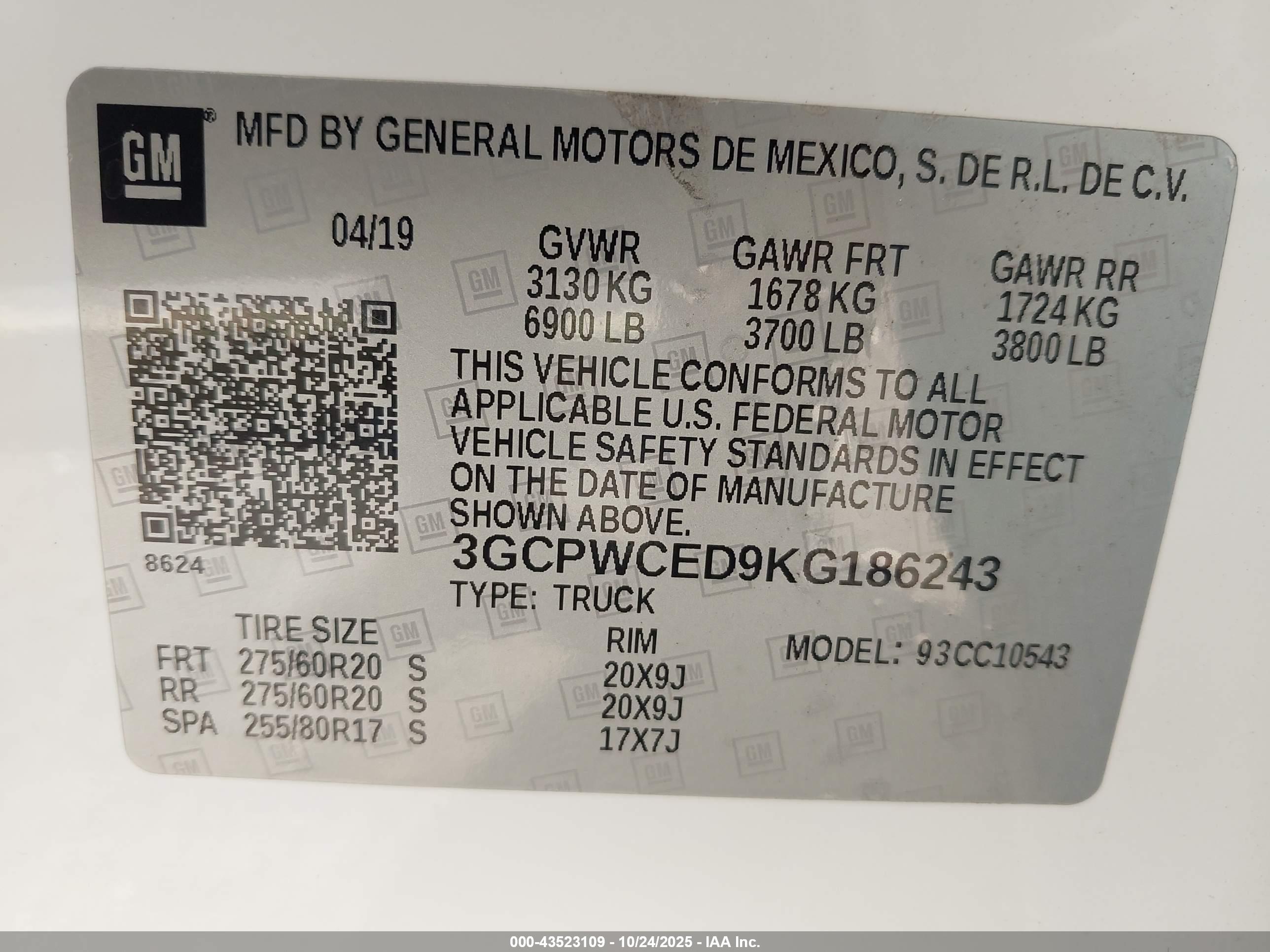 CHEVROLET SILVERADO image 9