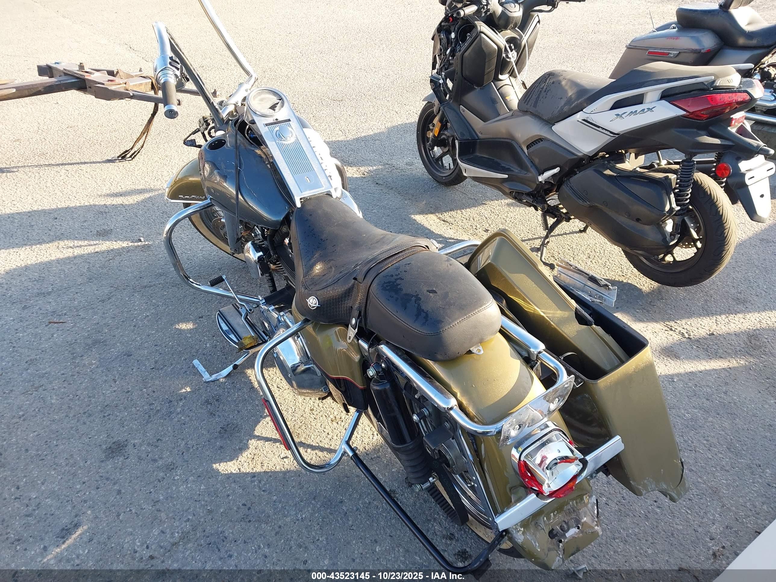 HARLEY-DAVIDSON FLHRCI image 3