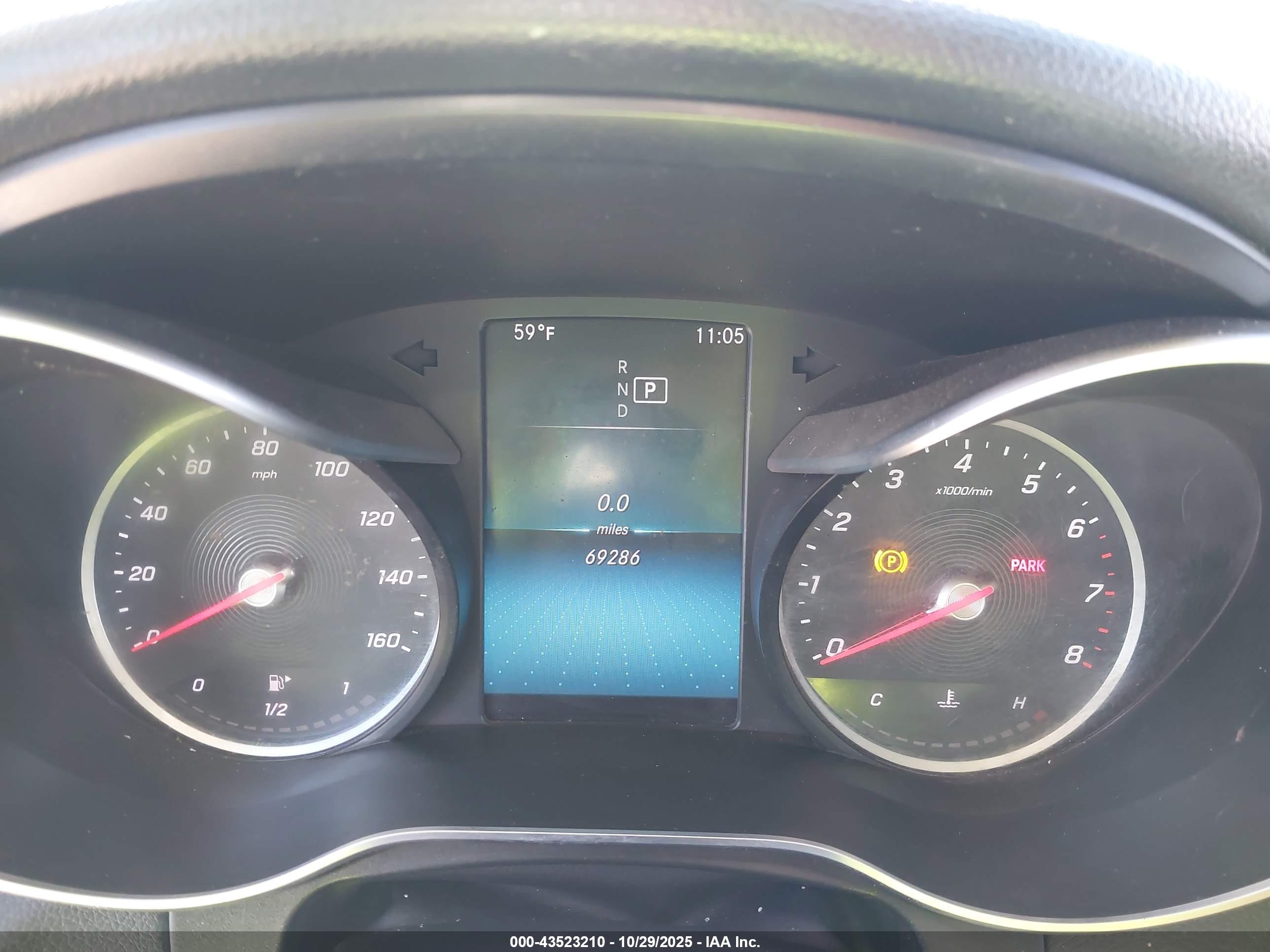 MERCEDES-BENZ GLC image 7