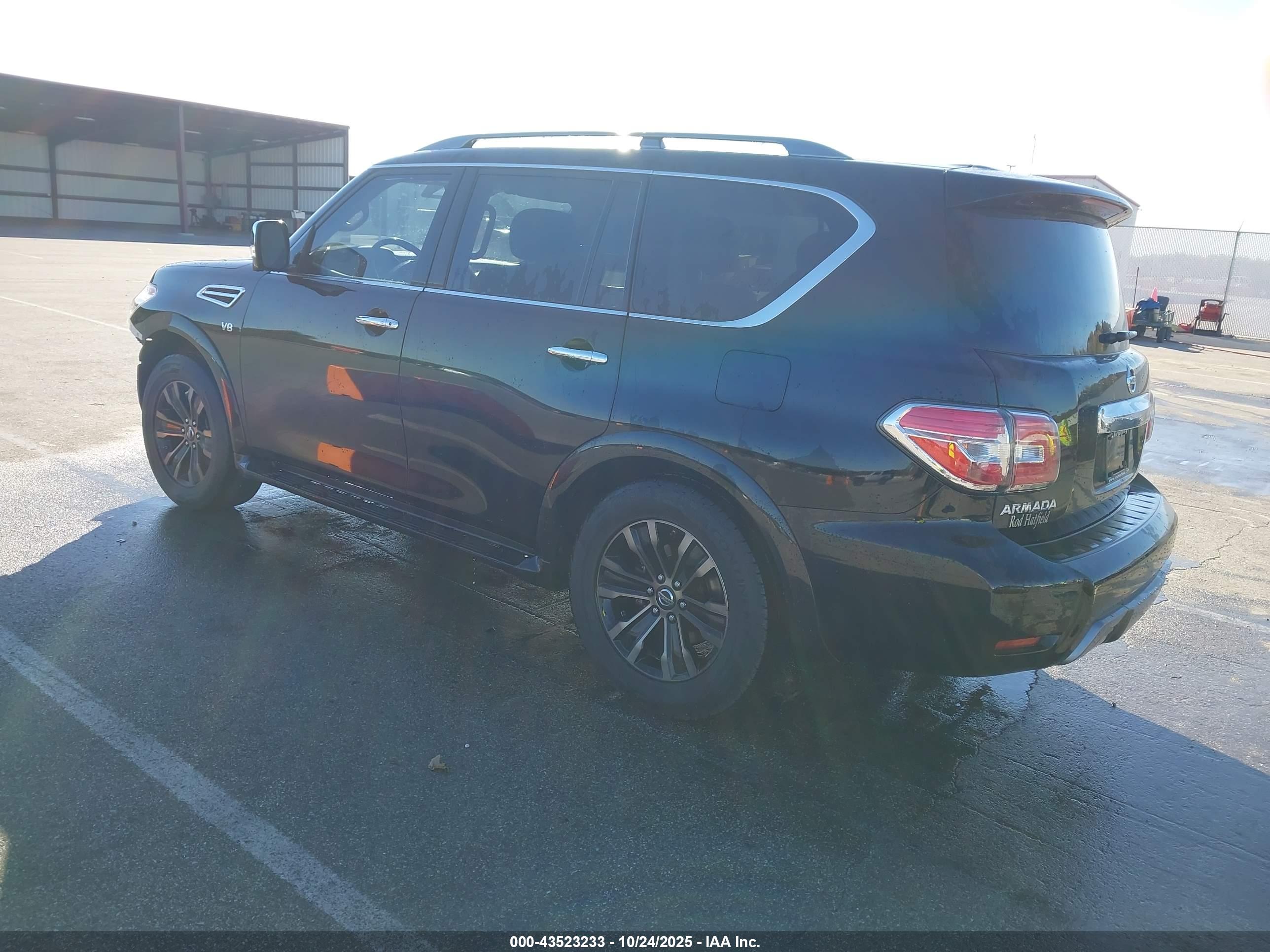 NISSAN ARMADA image 3