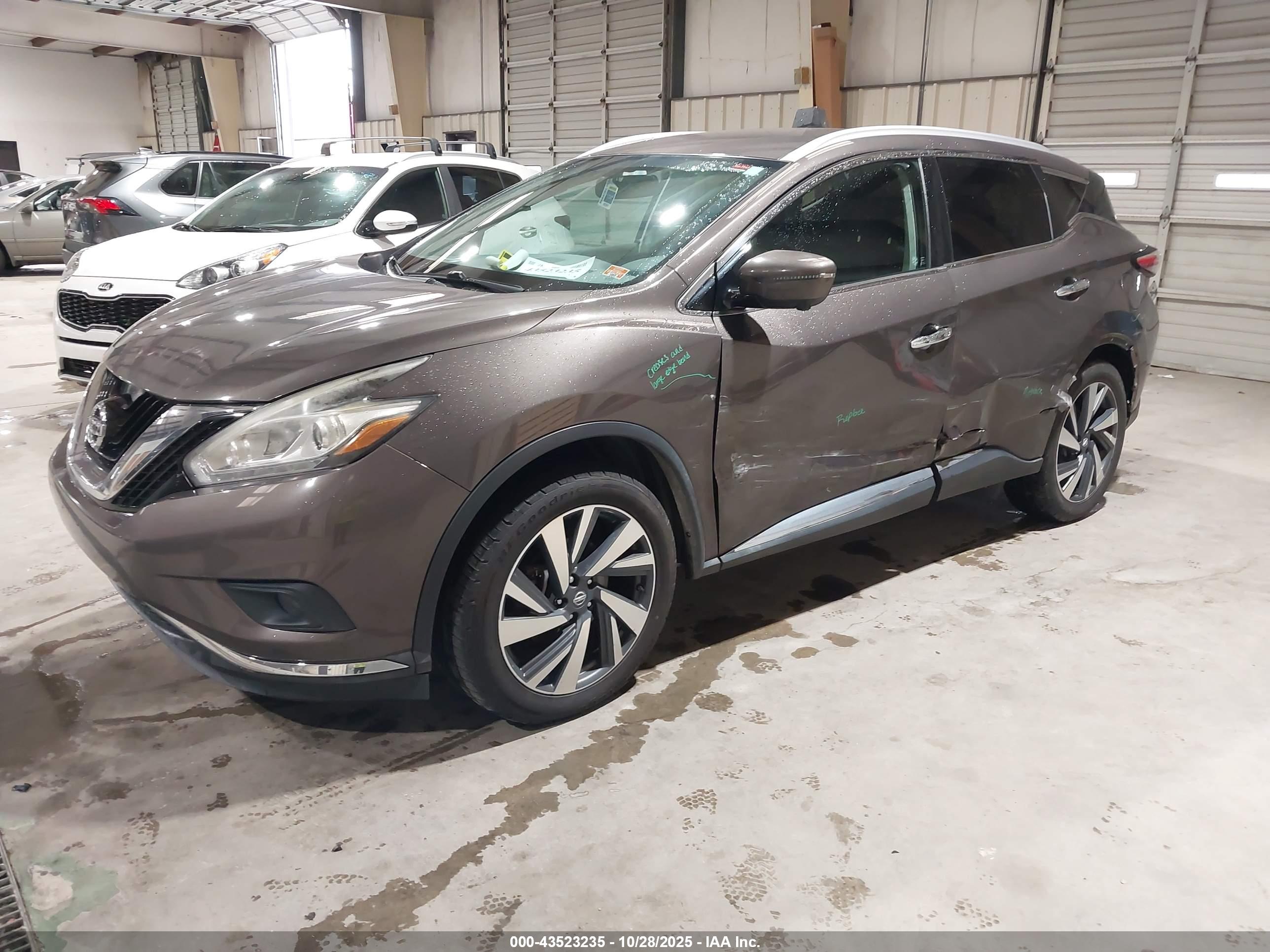 NISSAN MURANO image 2