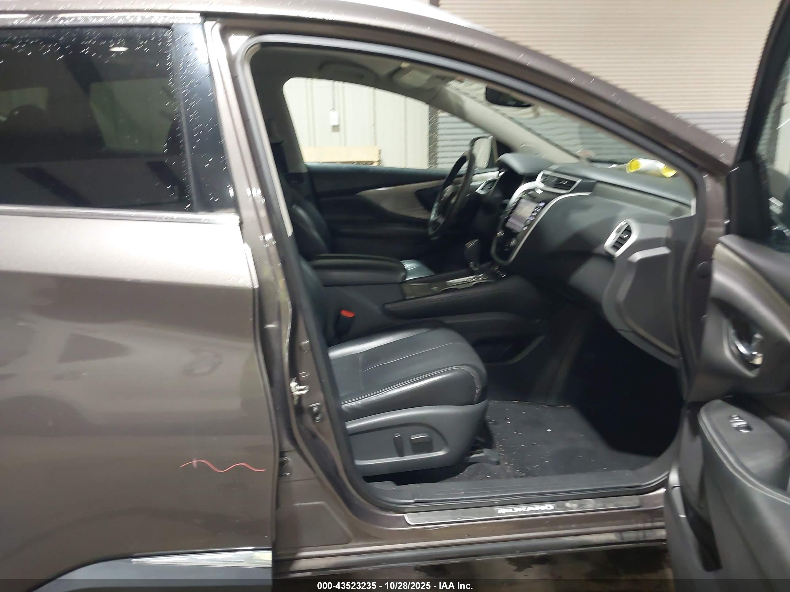 NISSAN MURANO image 5
