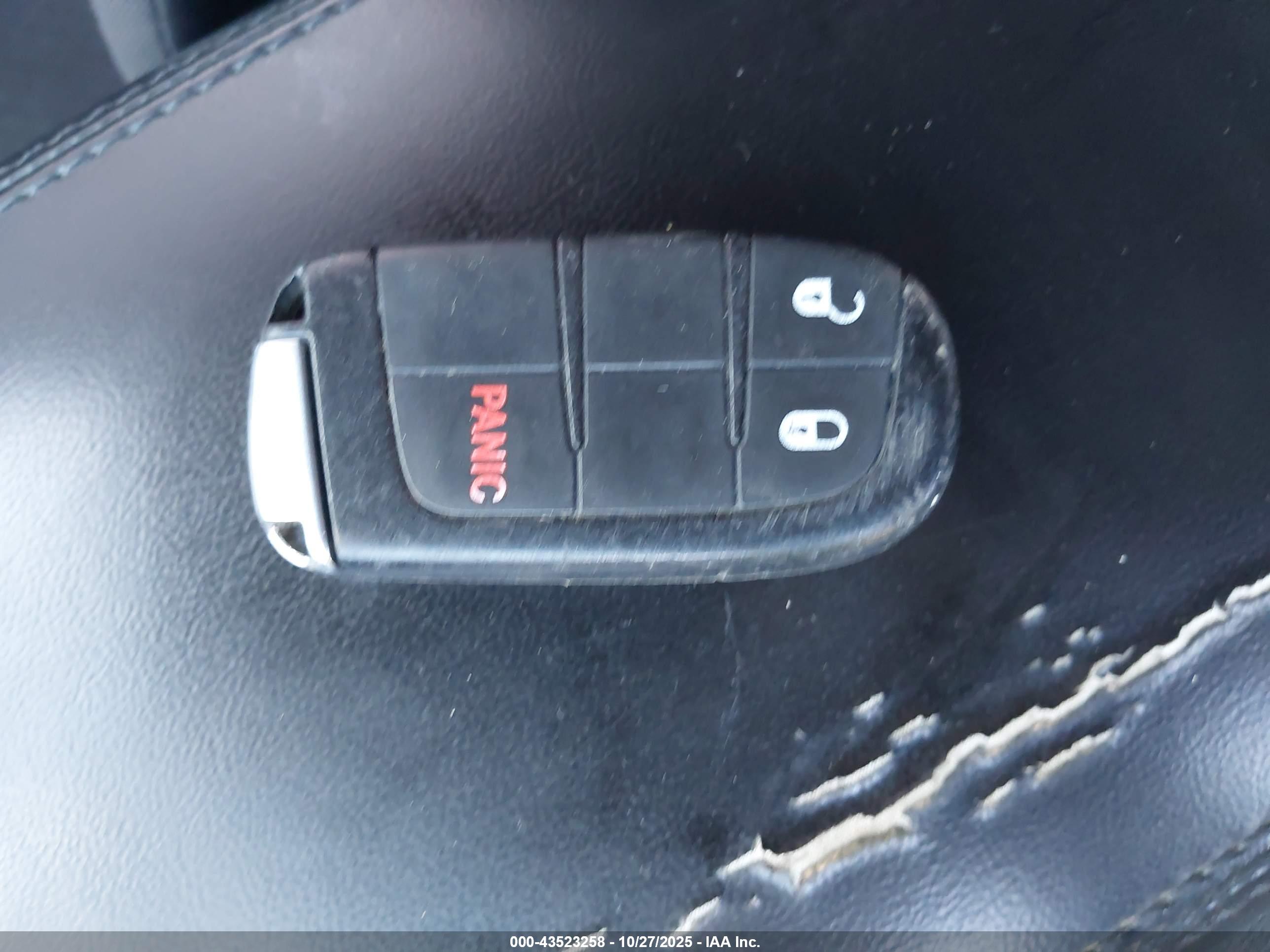 JEEP GRAND image 11