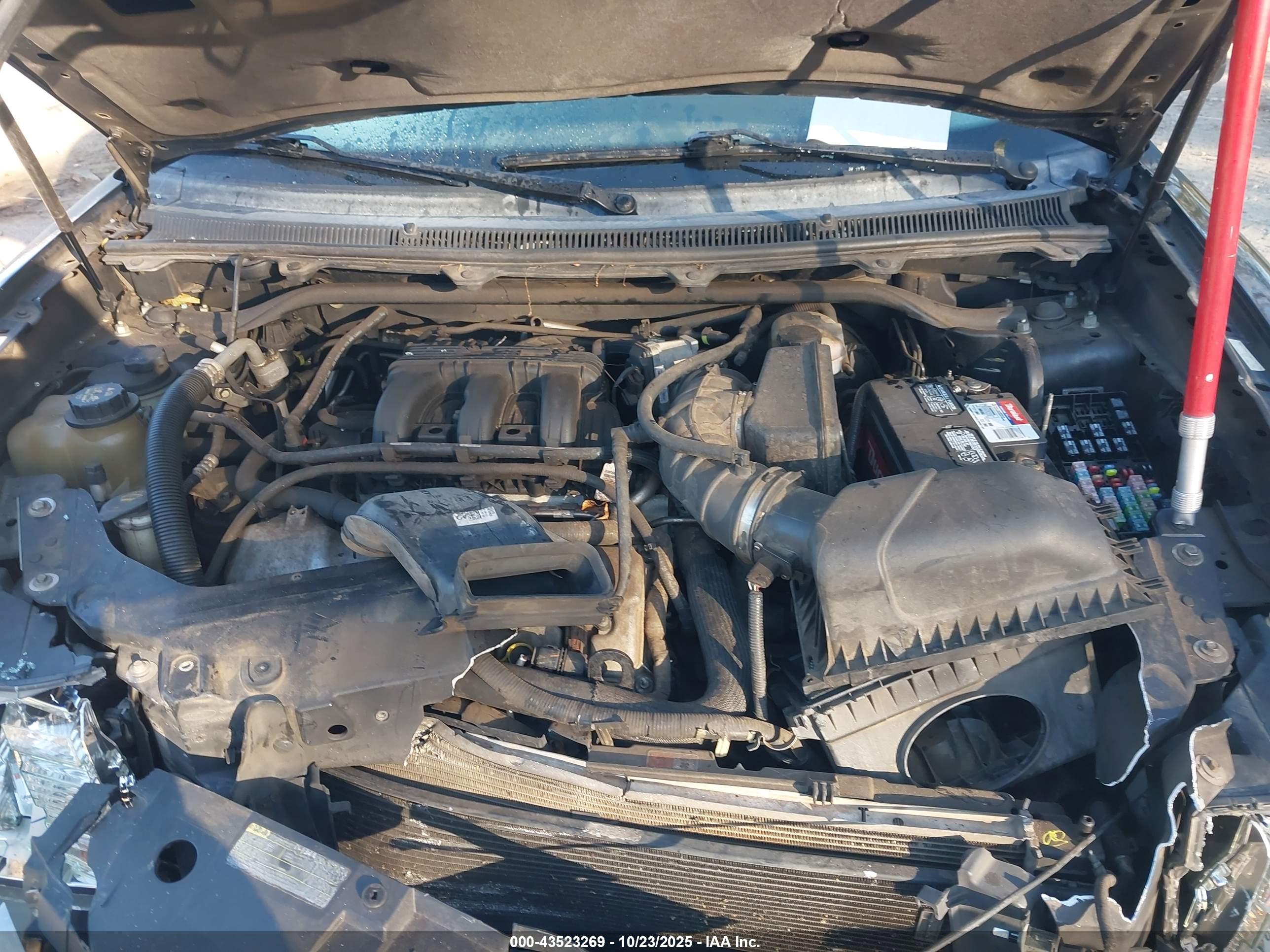 FORD FLEX image 10