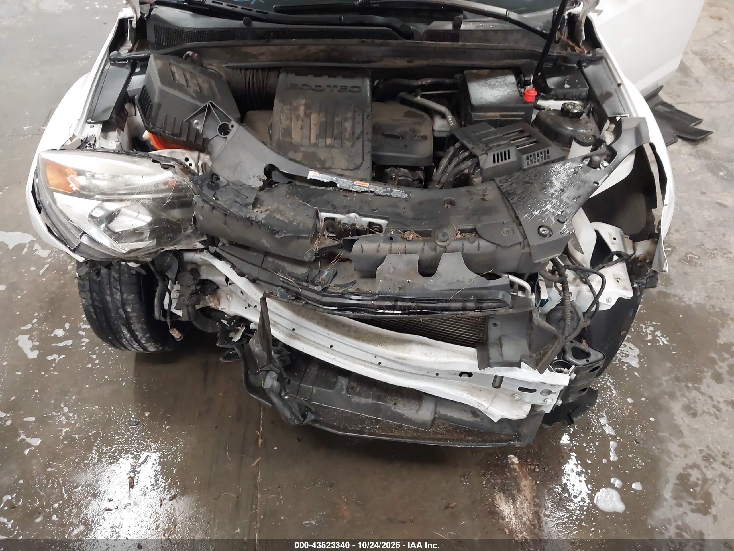 CHEVROLET EQUINOX image 10