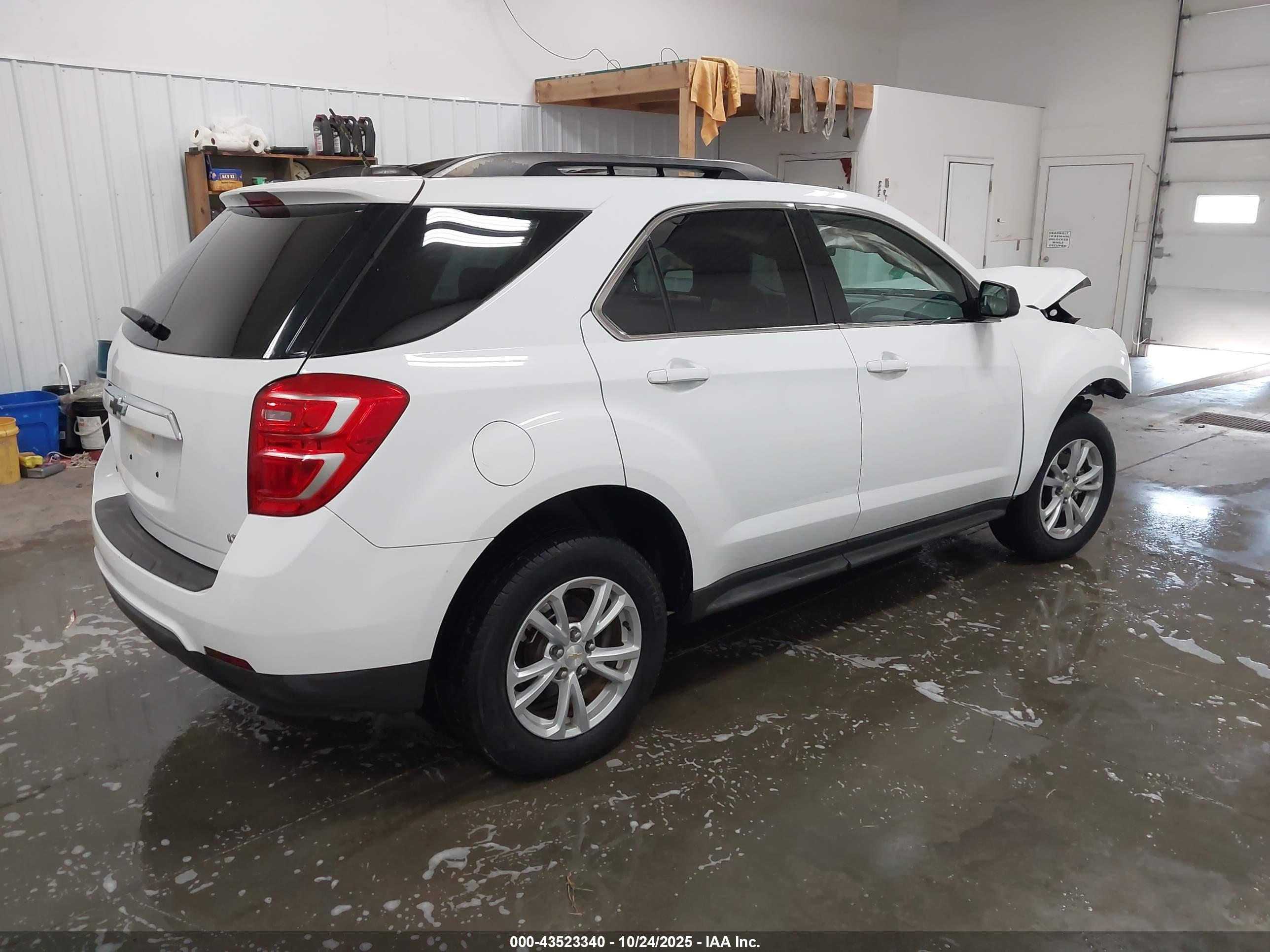 CHEVROLET EQUINOX image 4