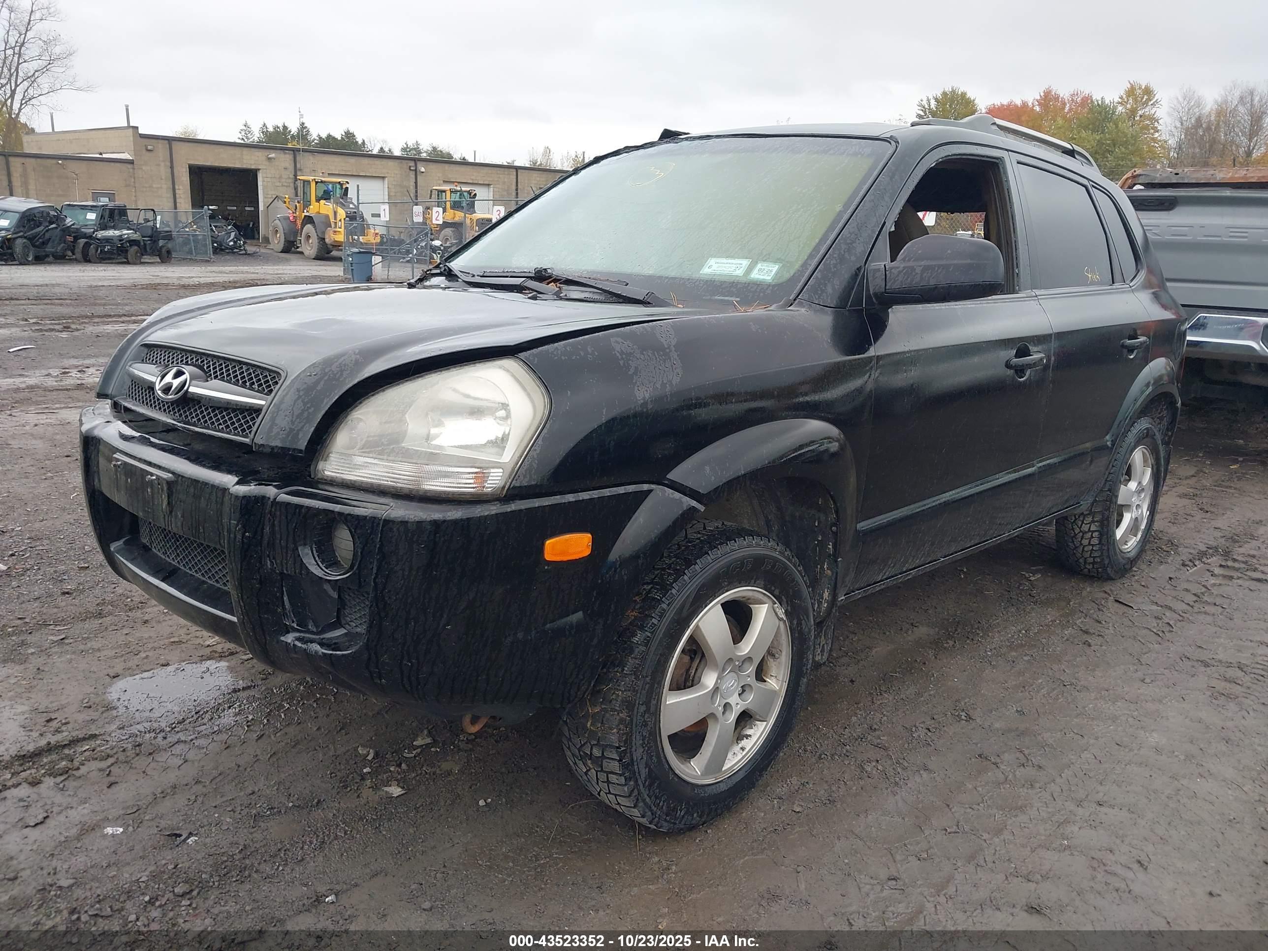 HYUNDAI TUCSON image 2
