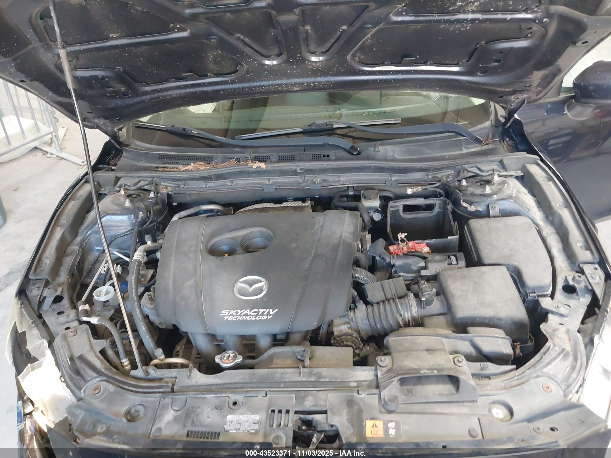 MAZDA MAZDA3 image 10
