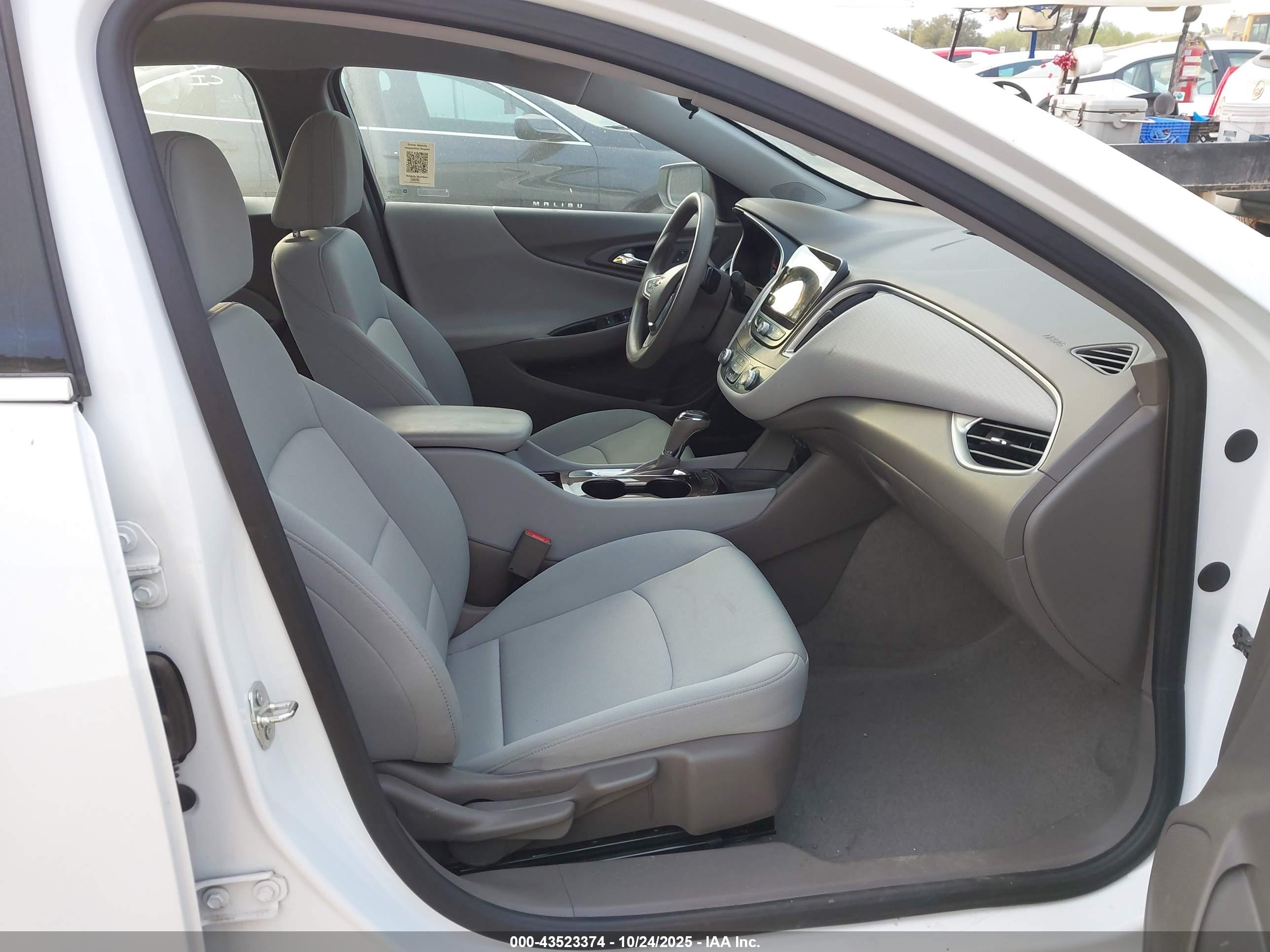 CHEVROLET MALIBU image 5