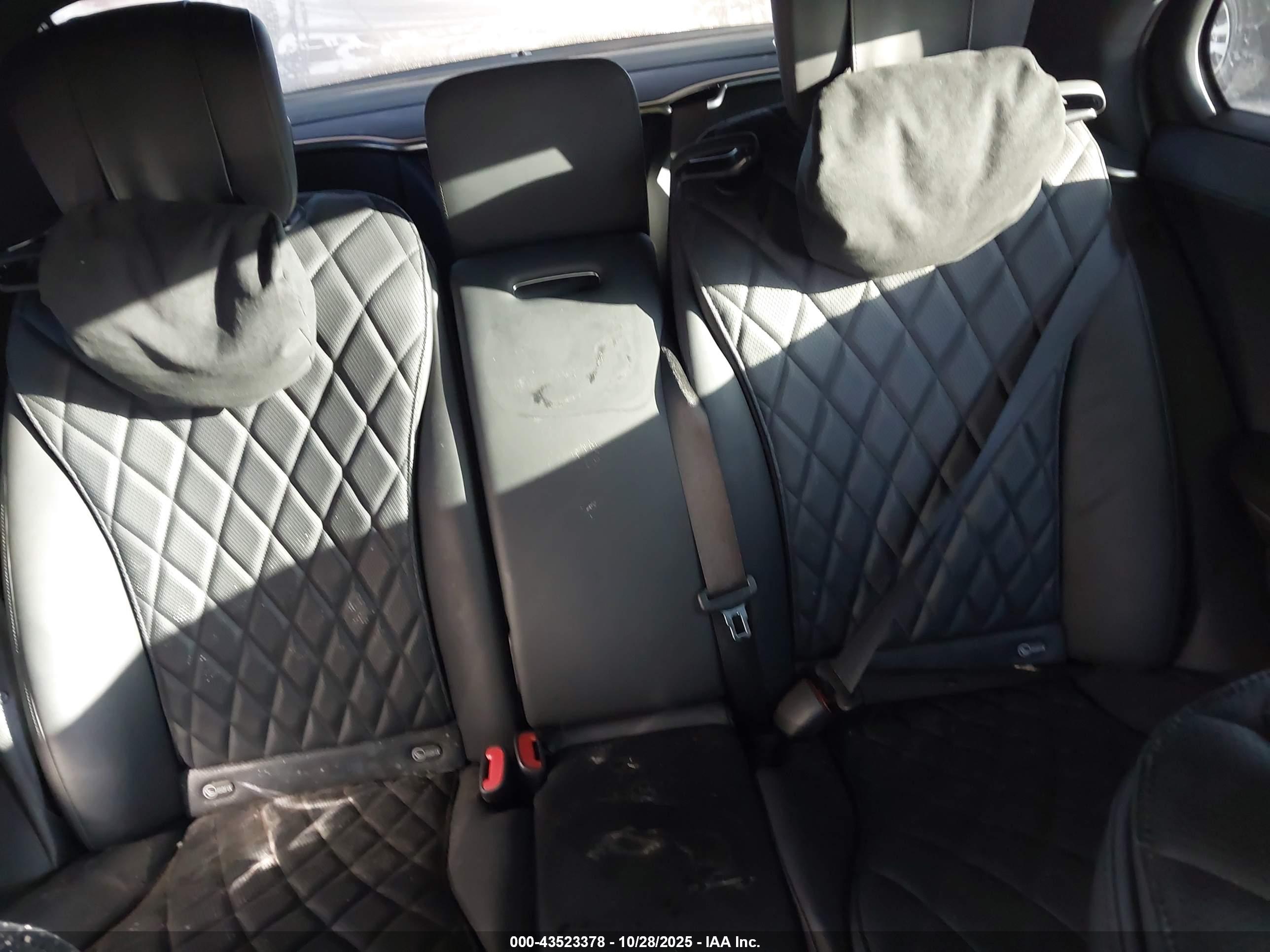 MERCEDES-BENZ S image 8
