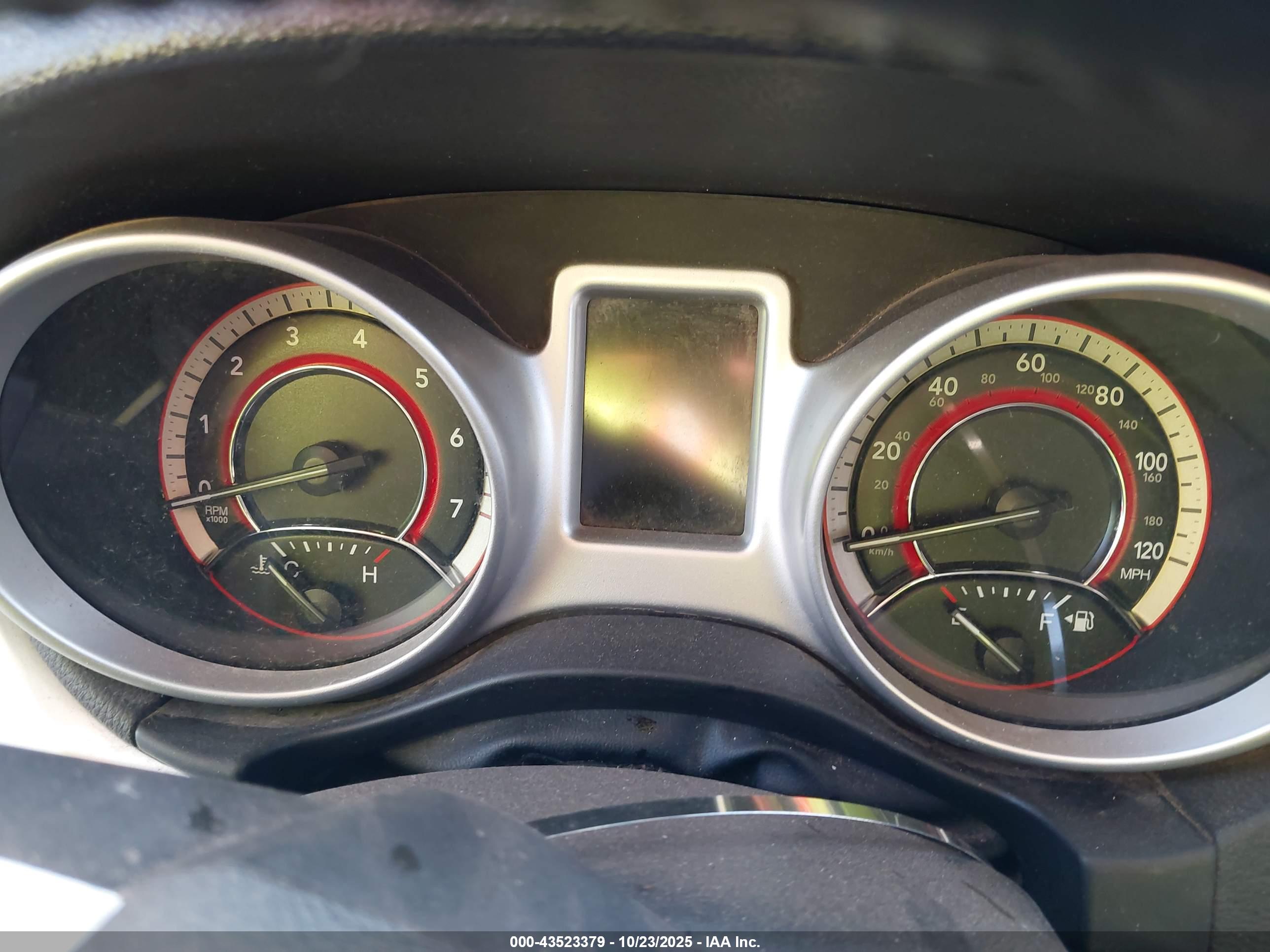 DODGE JOURNEY image 7