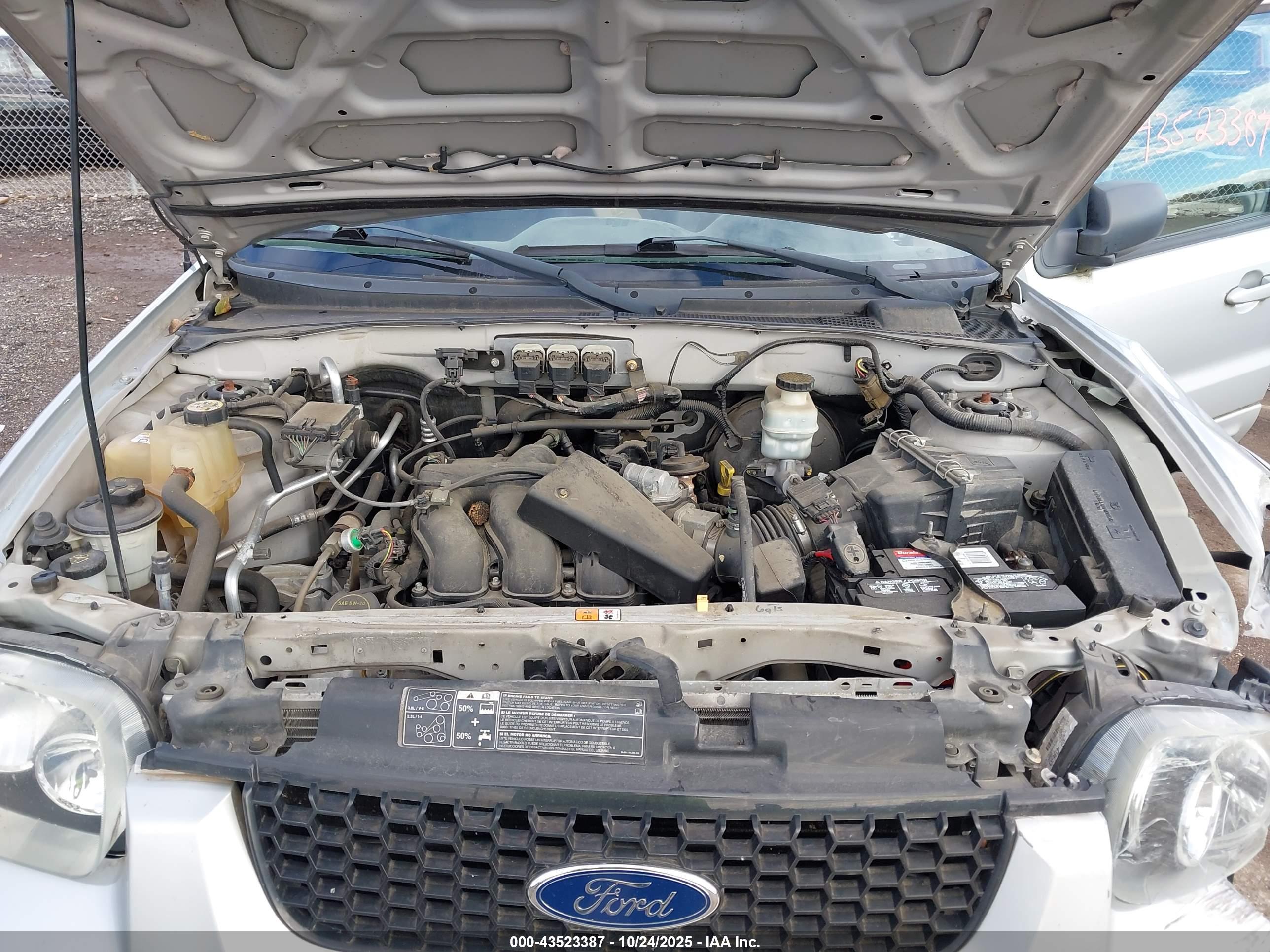 FORD ESCAPE image 10
