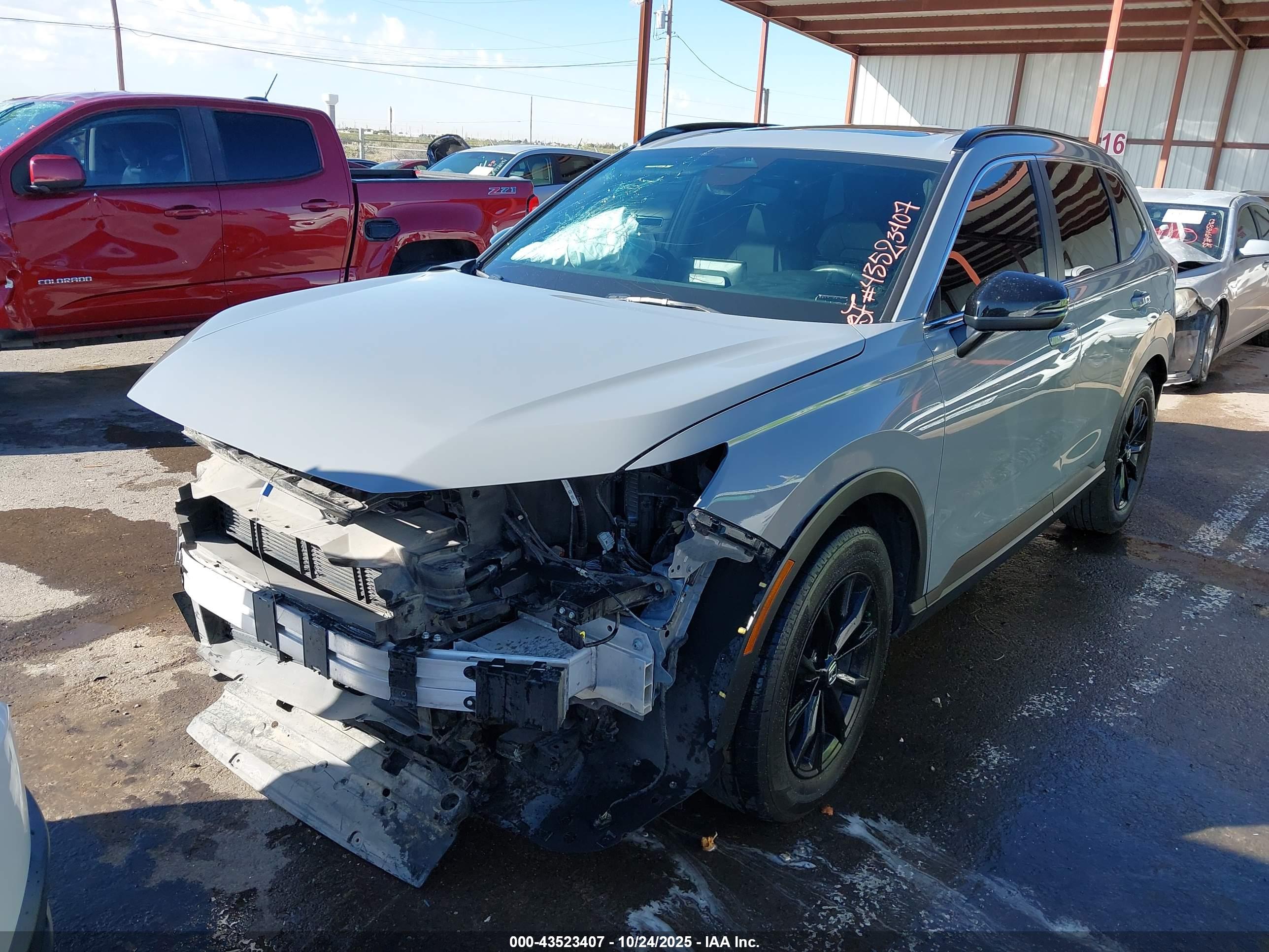 HONDA CR-V image 2