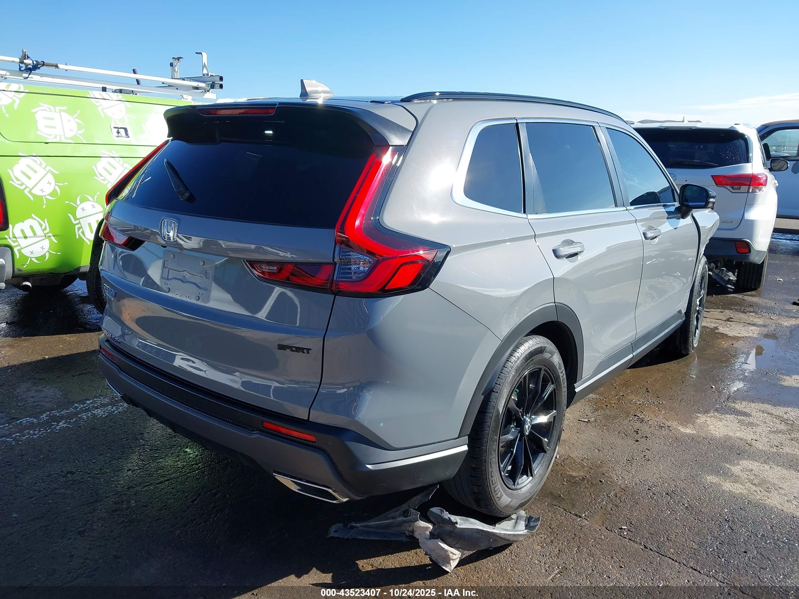 HONDA CR-V image 4