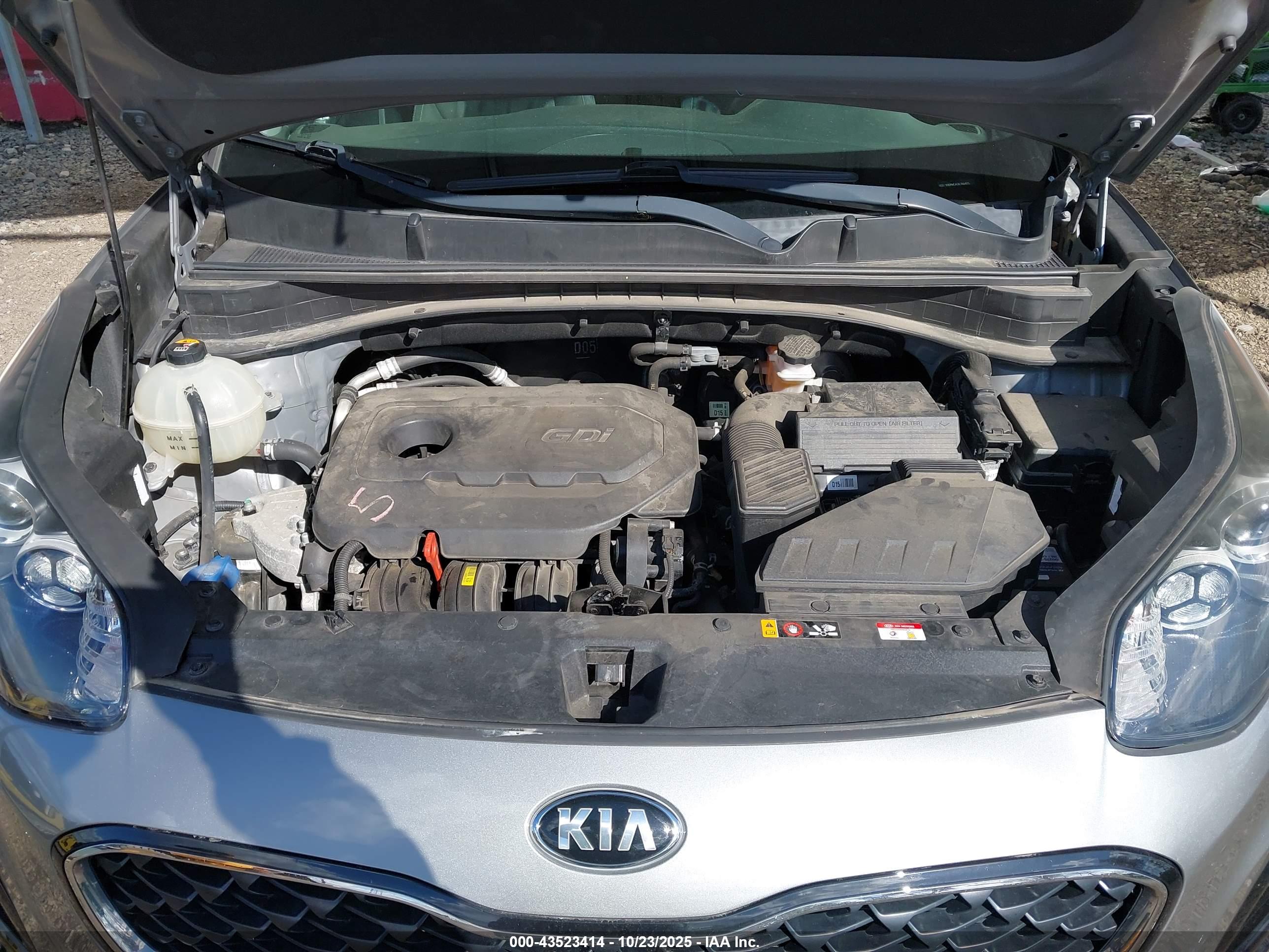 KIA SPORTAGE image 10