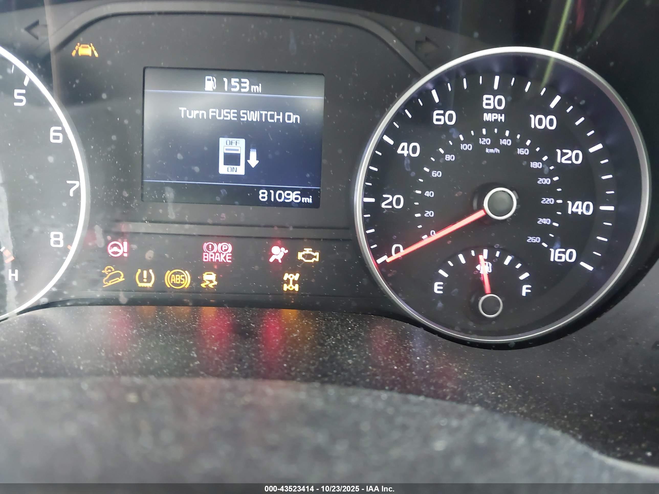 KIA SPORTAGE image 7