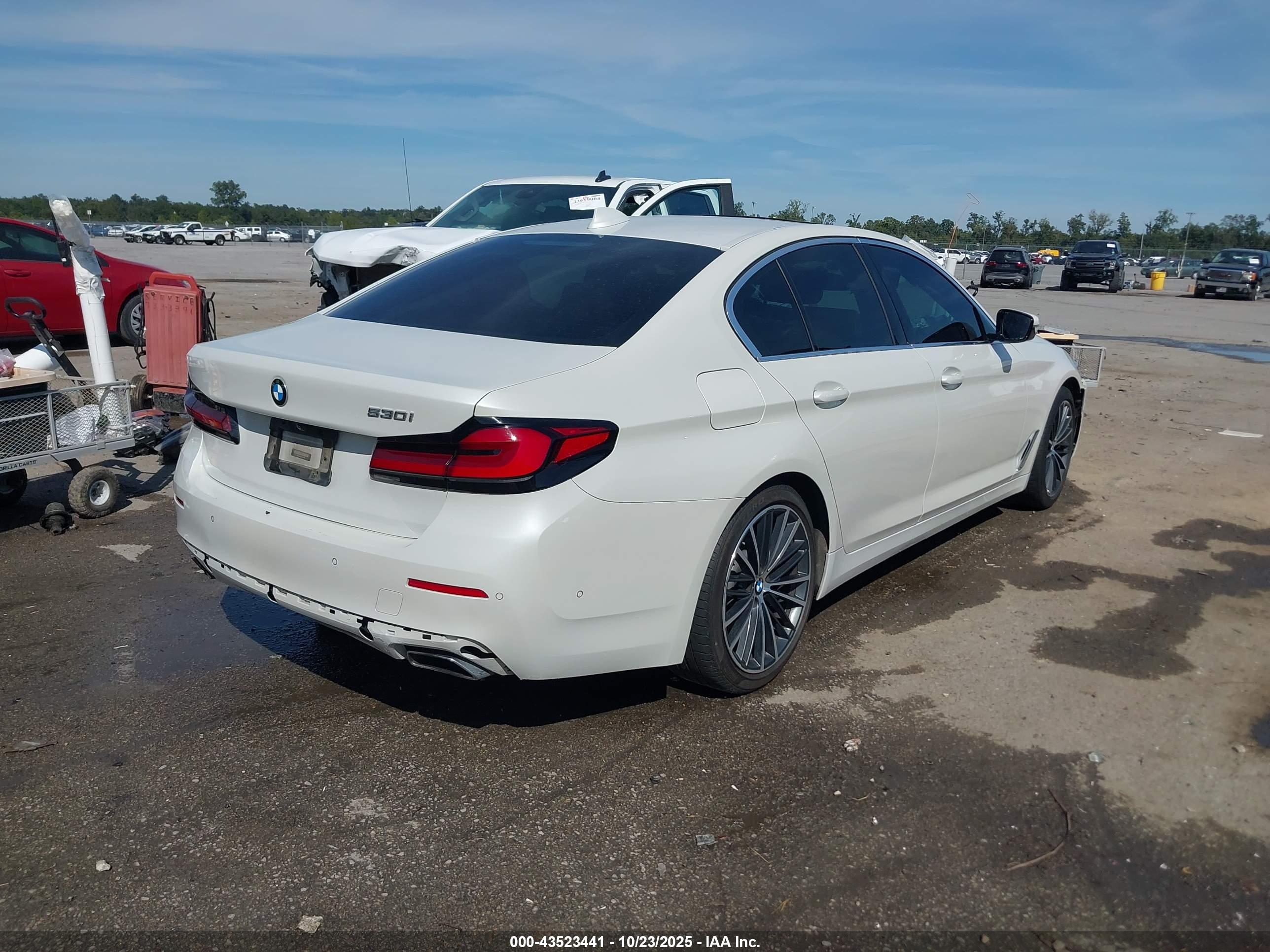 BMW 530I image 4
