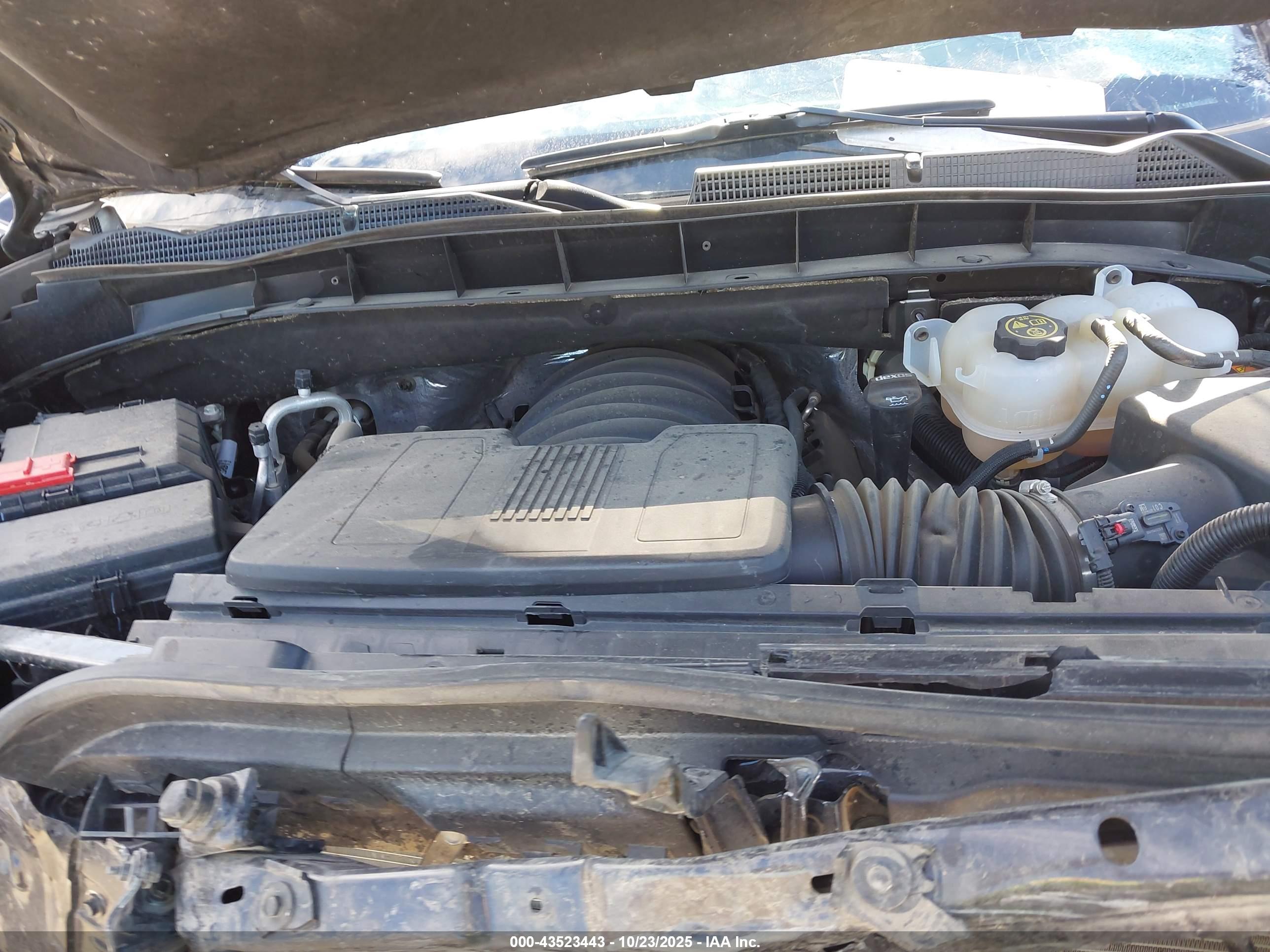 GMC SIERRA image 10
