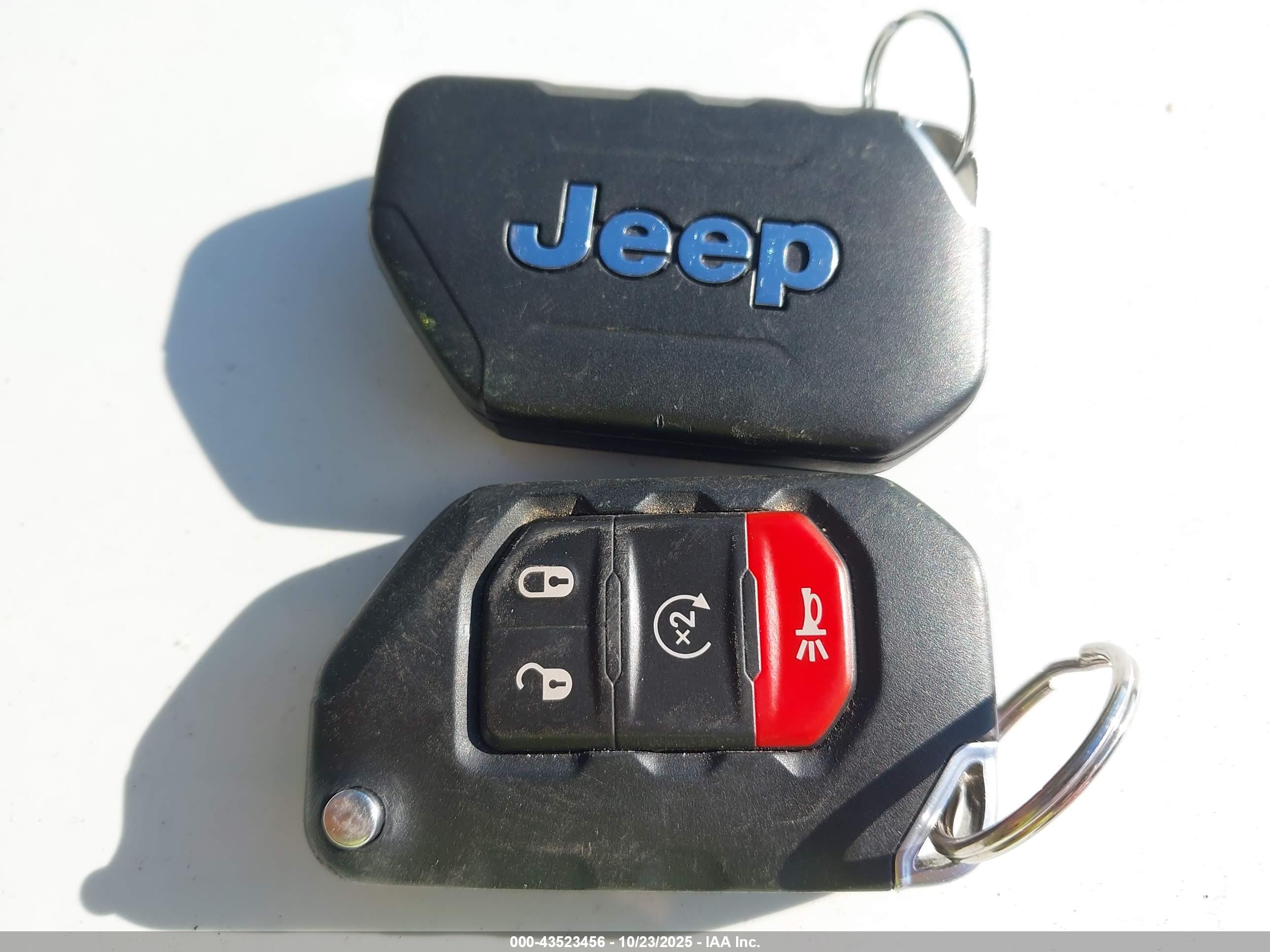 JEEP GLADIATOR image 11