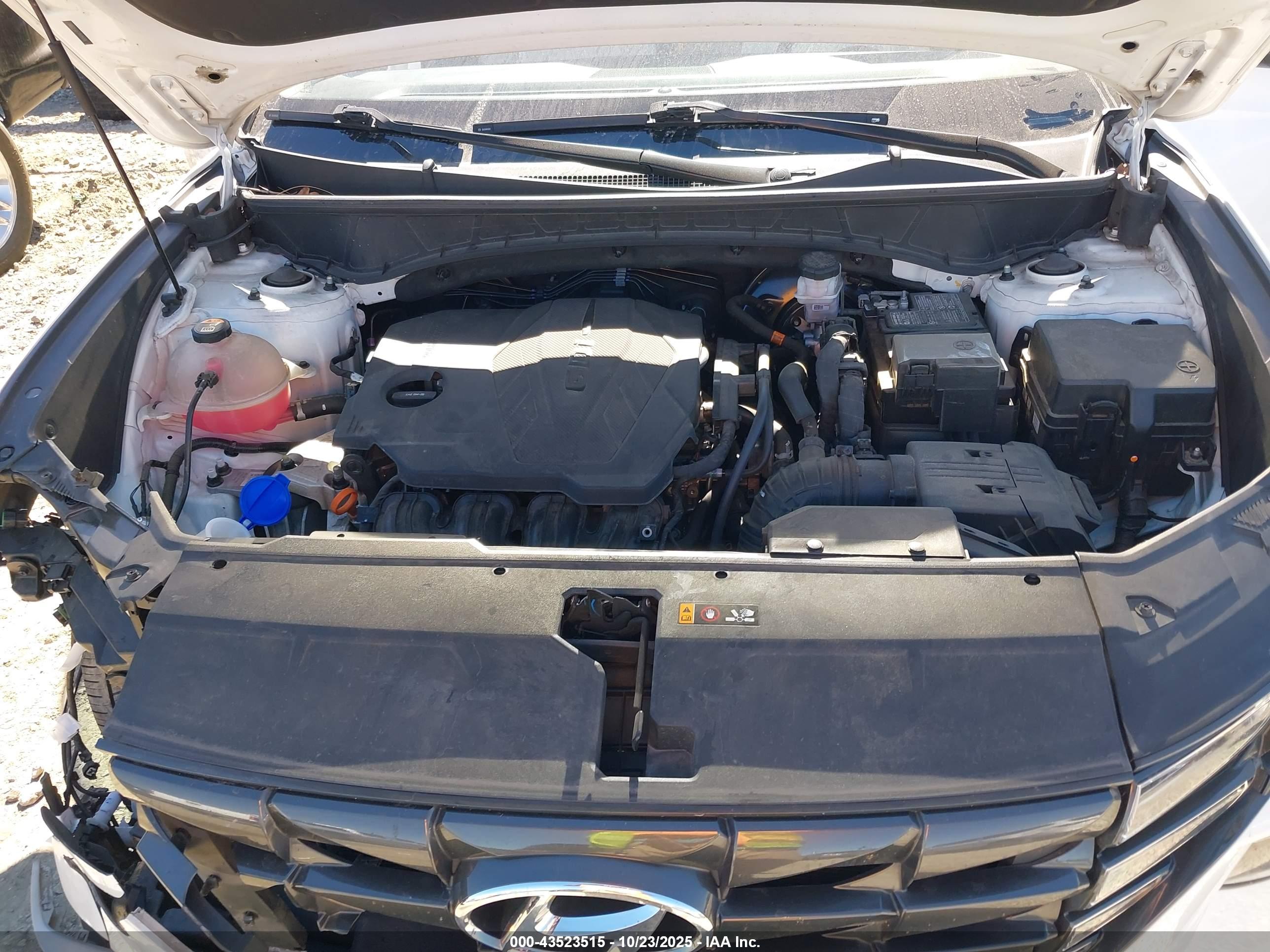 HYUNDAI TUCSON image 10