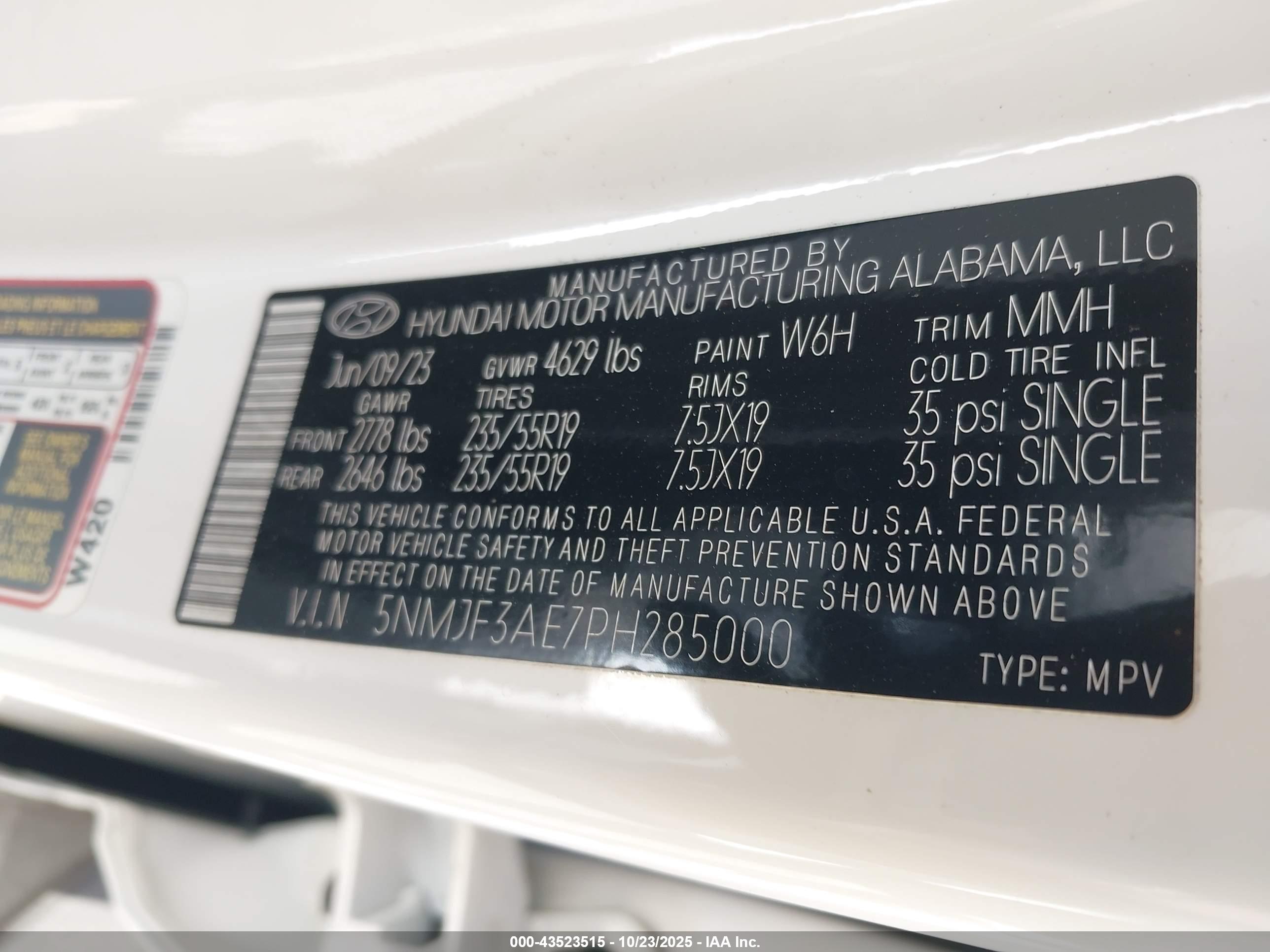 HYUNDAI TUCSON image 9