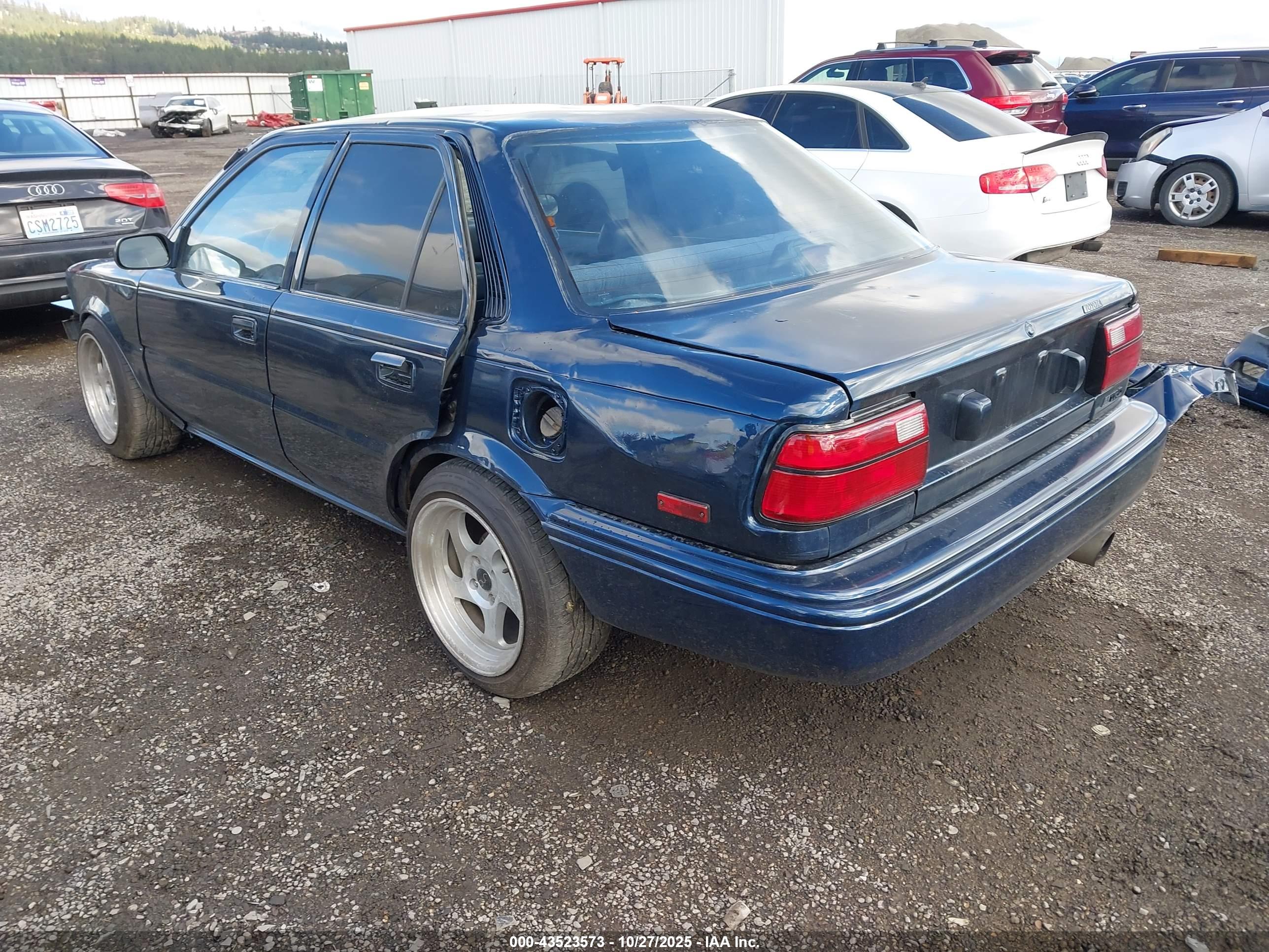 TOYOTA COROLLA image 3