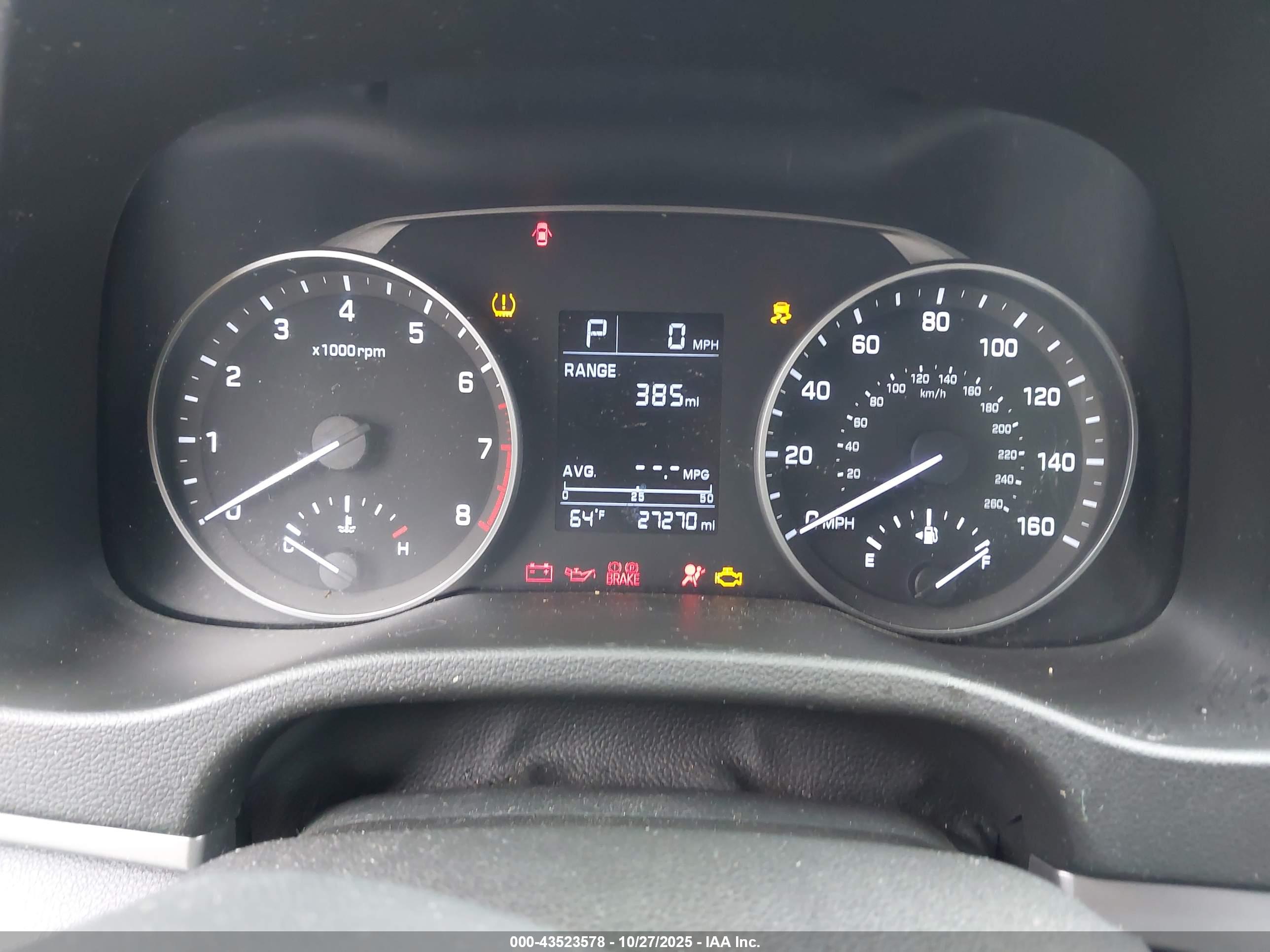 HYUNDAI ELANTRA image 7