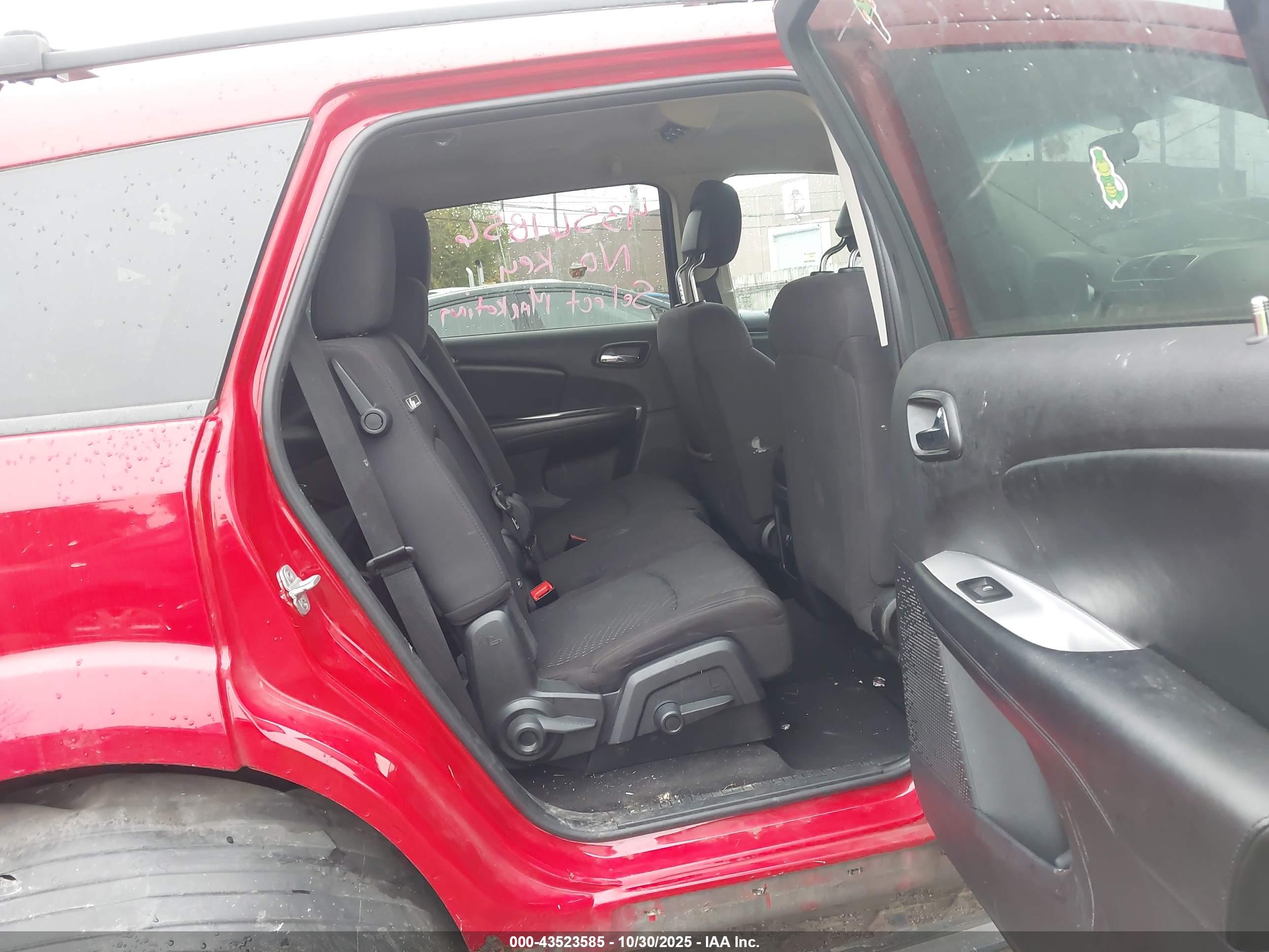 DODGE JOURNEY image 8