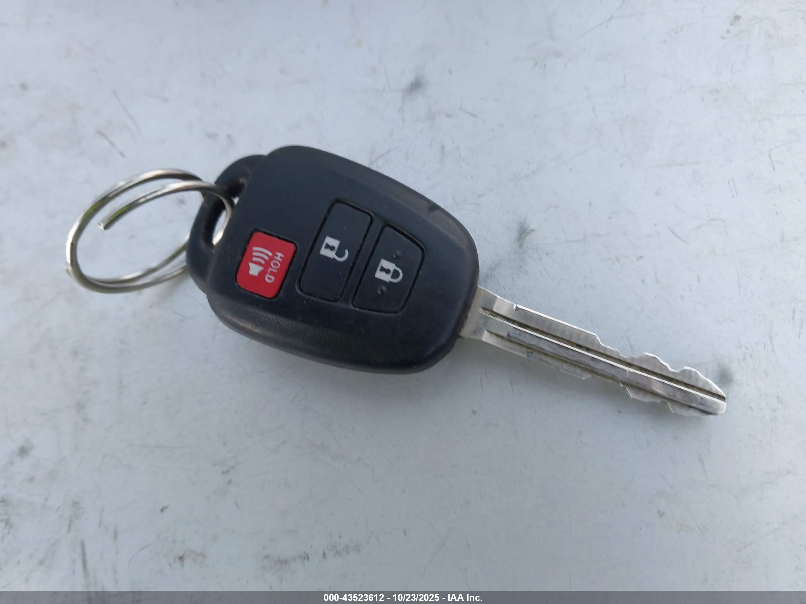 SCION XB image 11