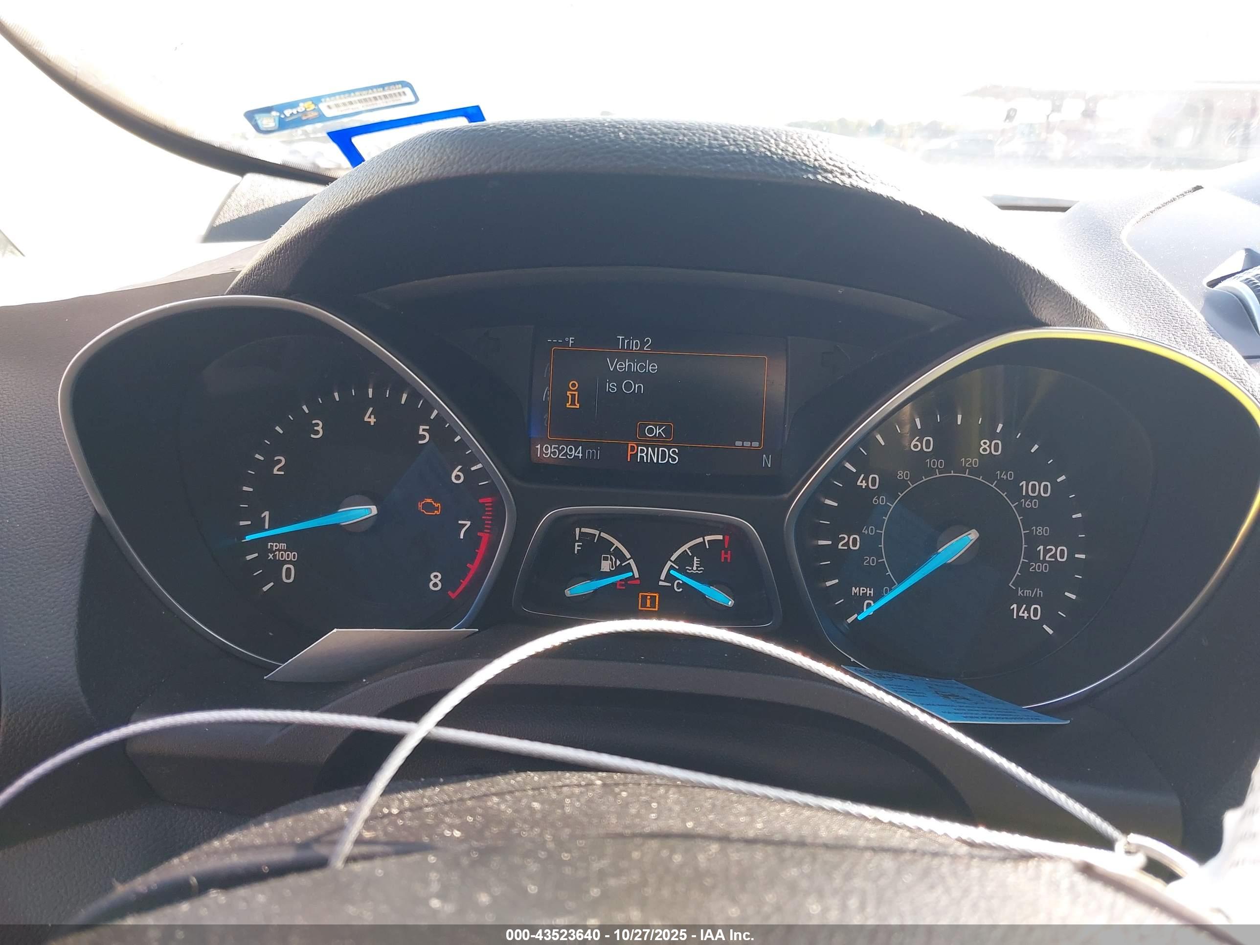 FORD ESCAPE image 7