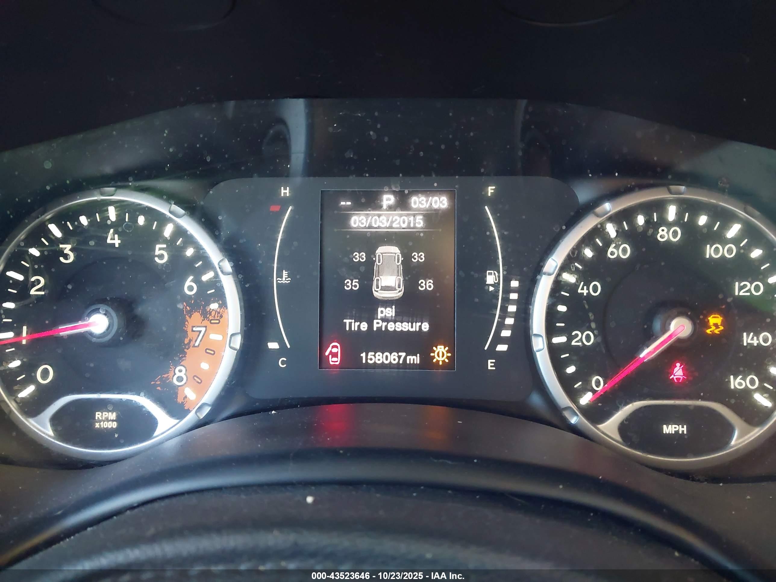 JEEP RENEGADE image 7